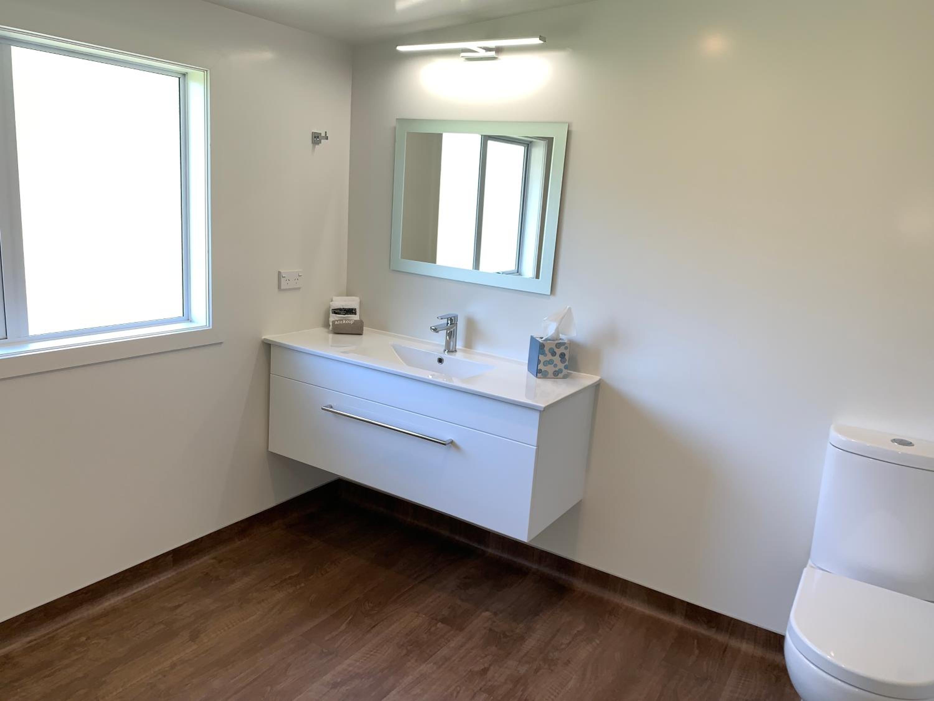 Double Room - Photo 5
