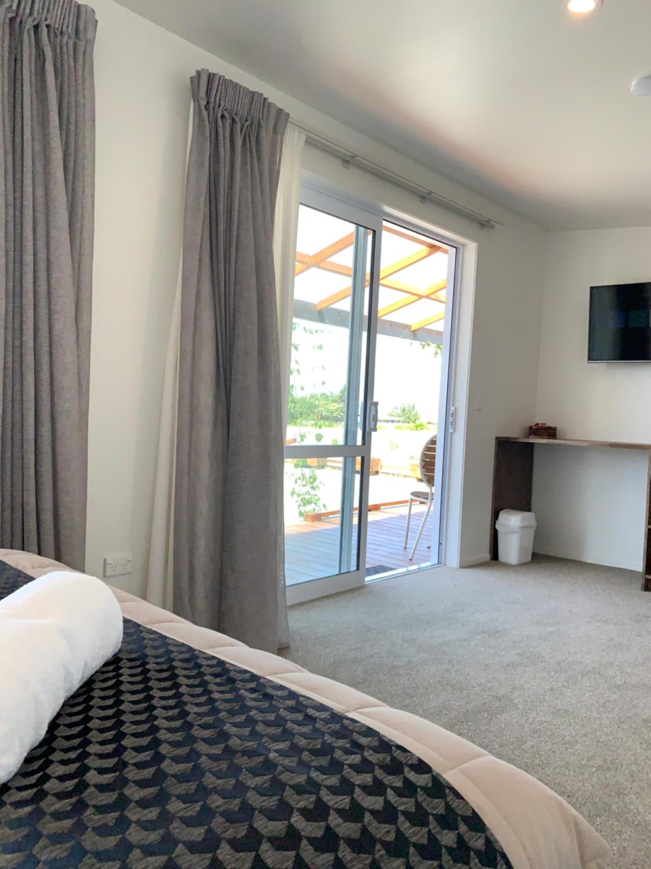 Double Room - Photo 9