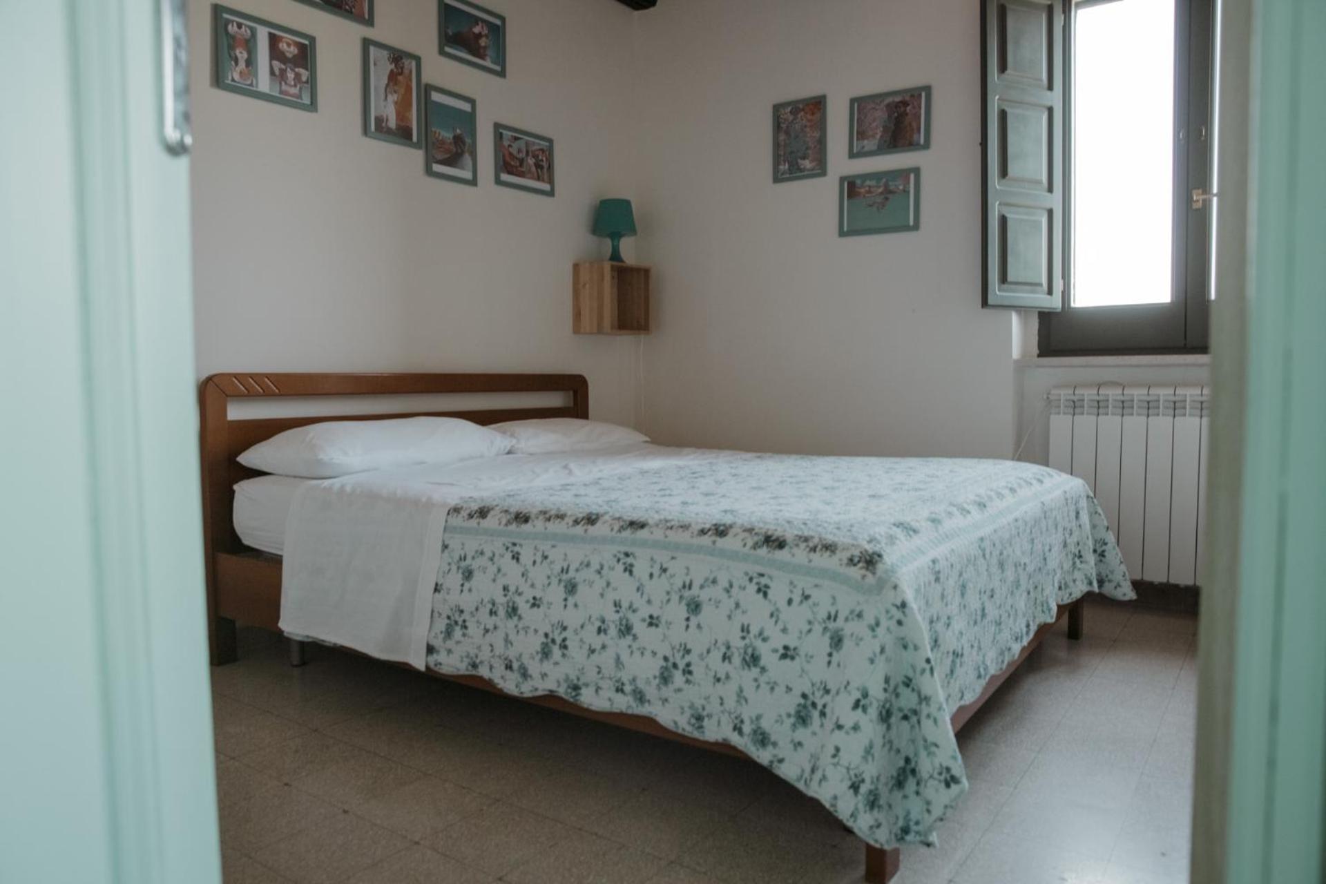 Double Room with Private Bathroom photo 1