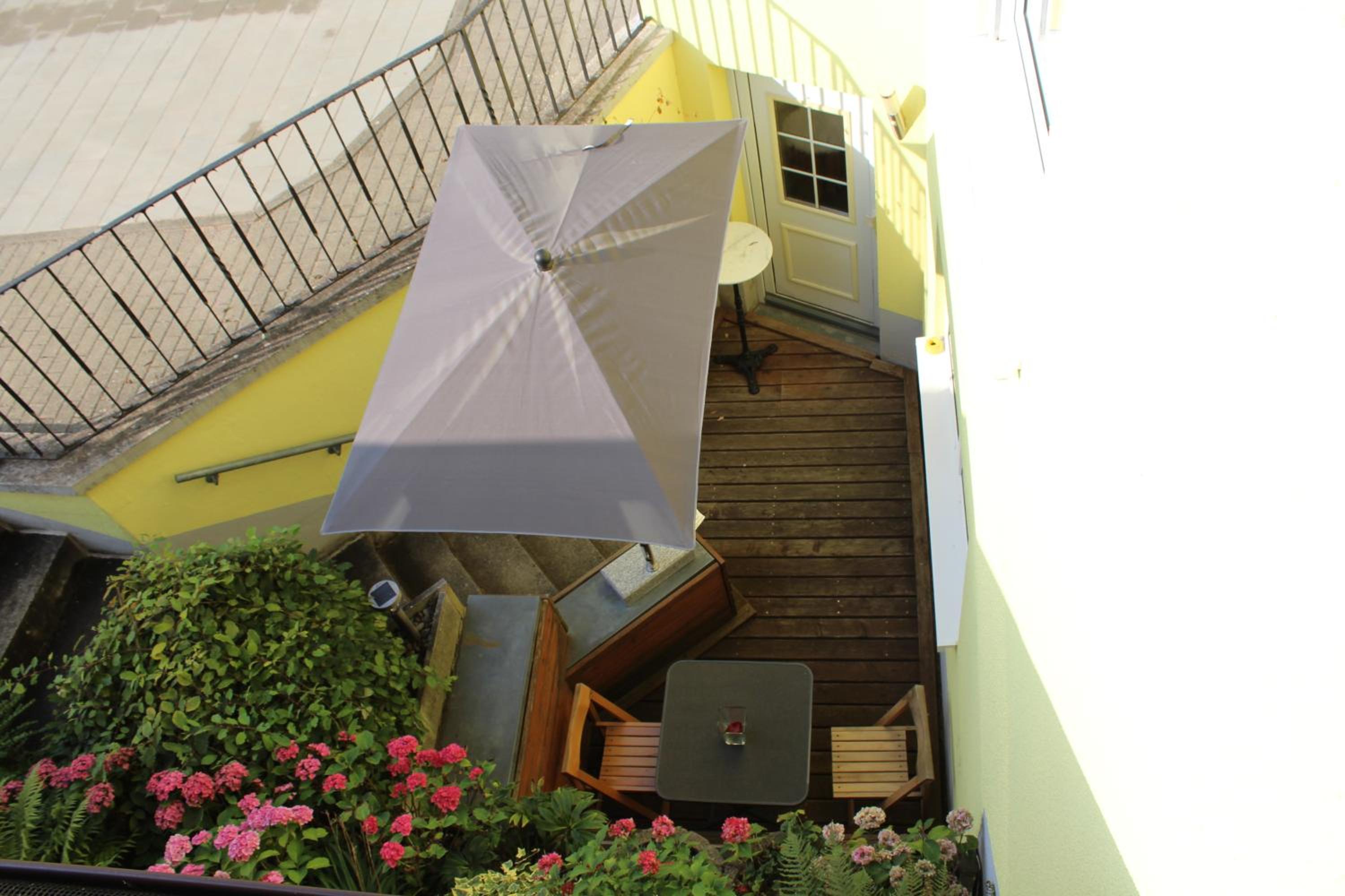 Apartment photo 3