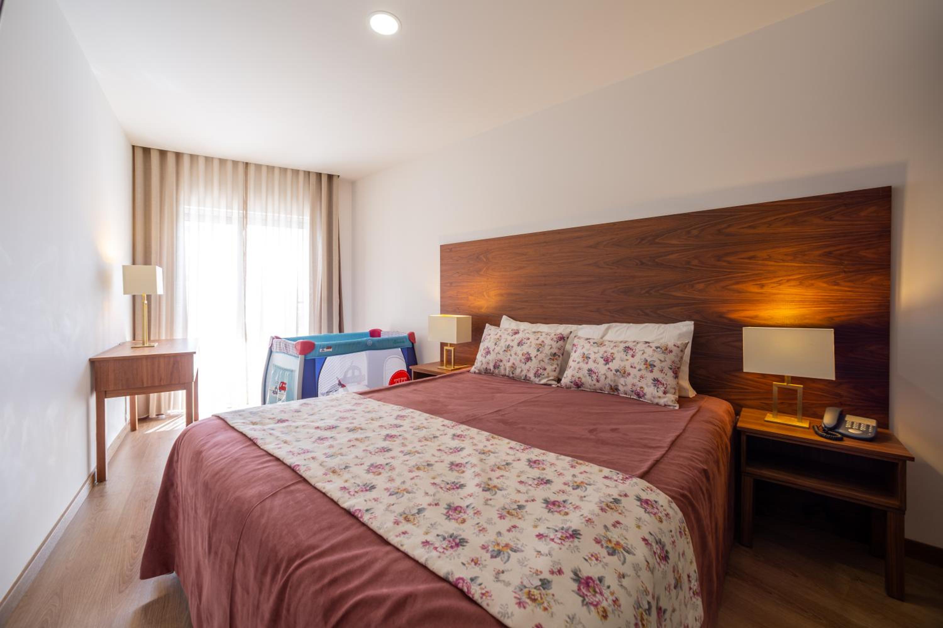 Double Room - Photo 5