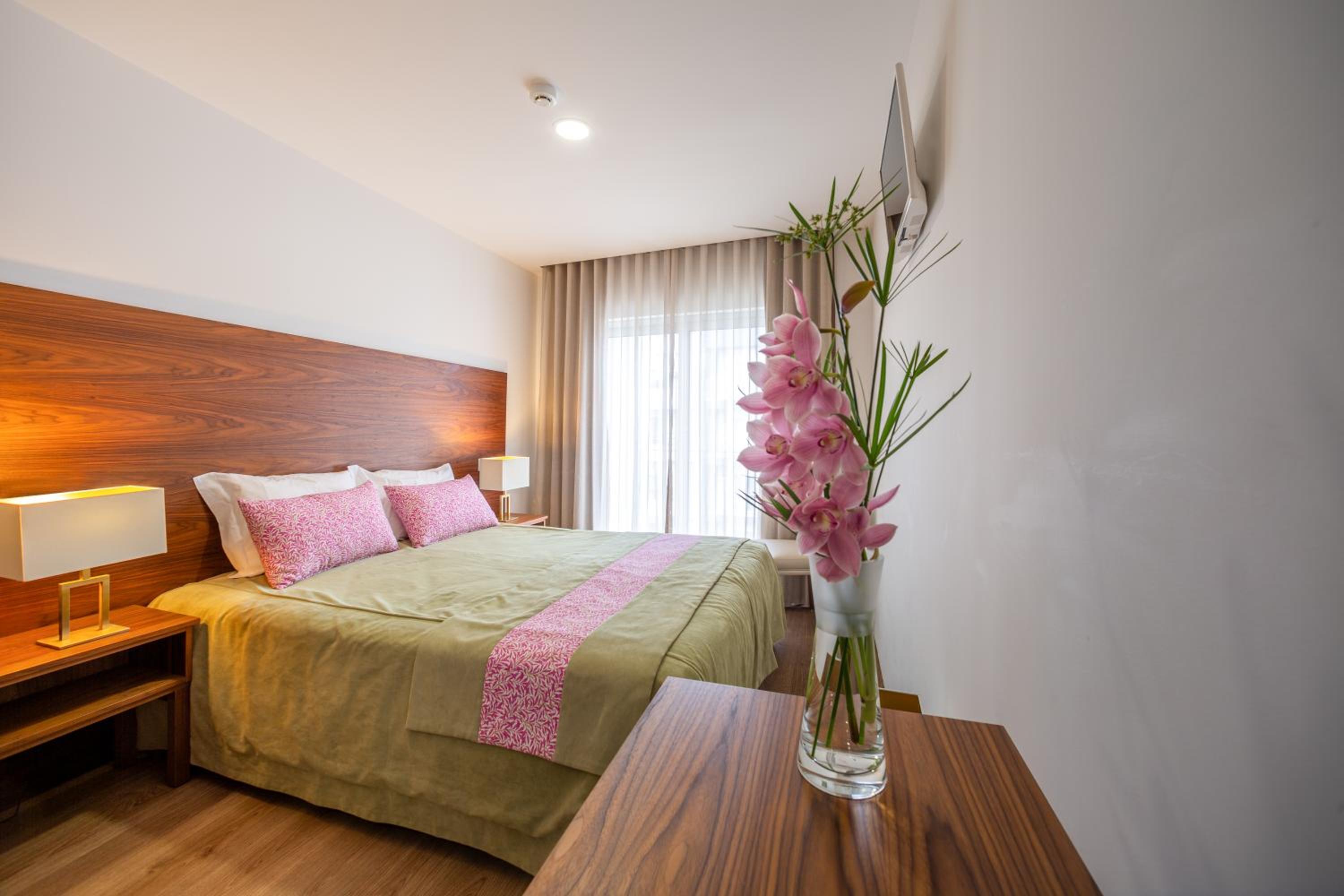 Double Room - Photo 6