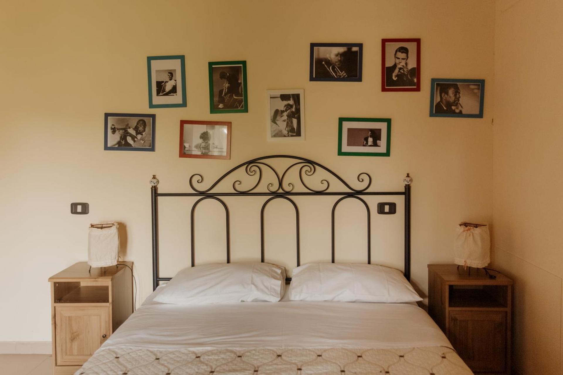 Quadruple Room with Balcony photo 3