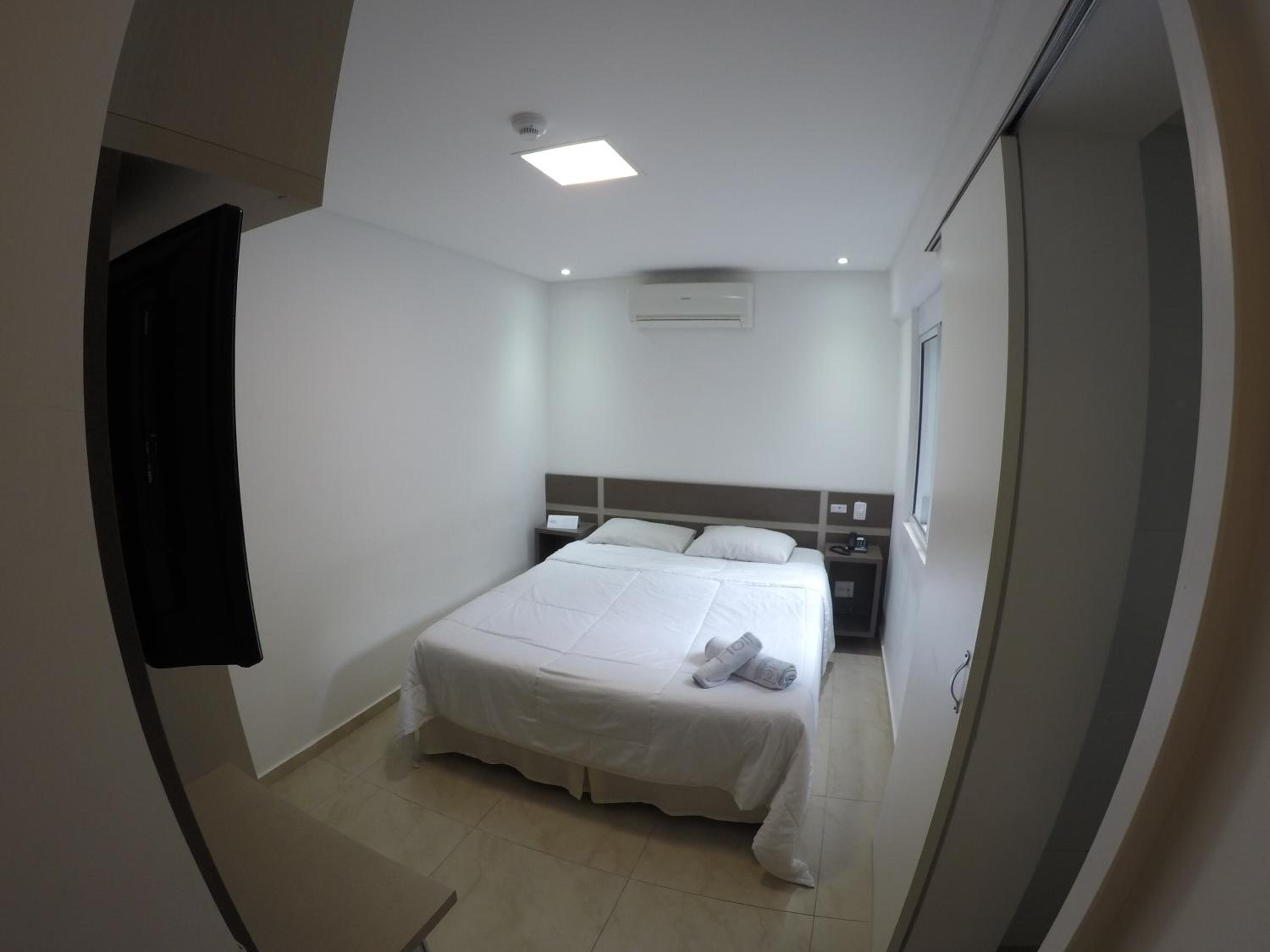 Double Room - Photo 6