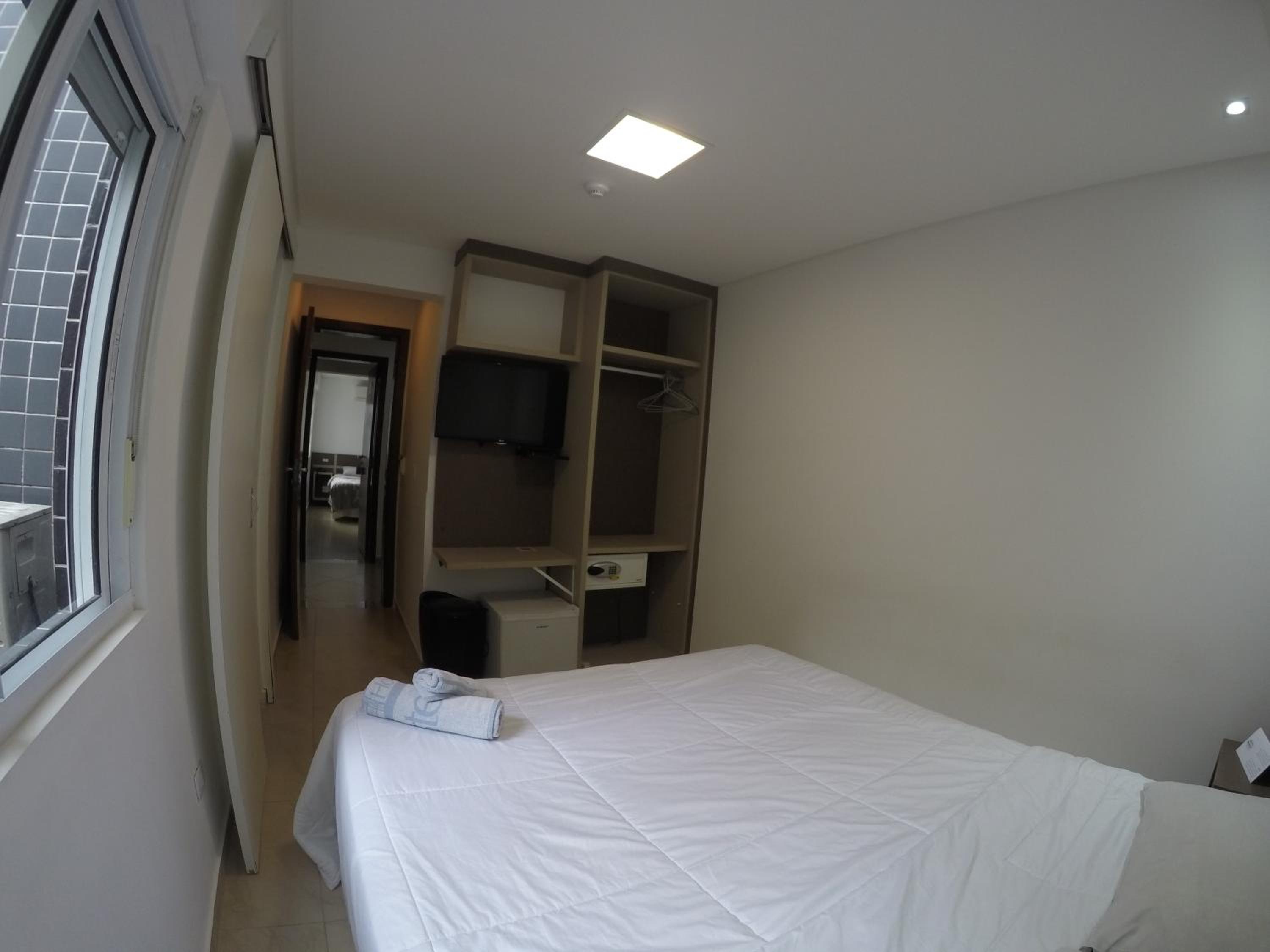 Double Room - Photo 5