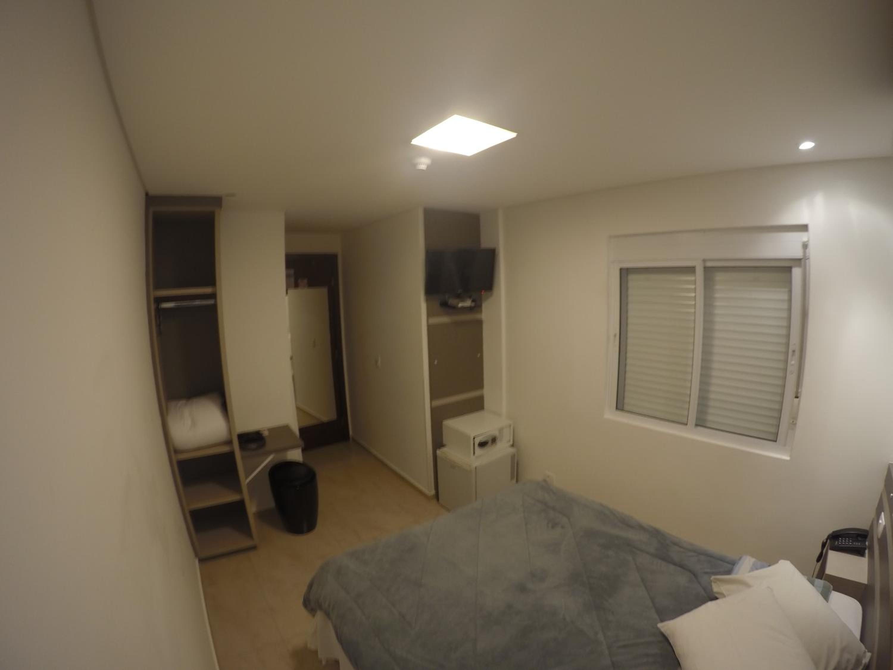 Double Room - Photo 2