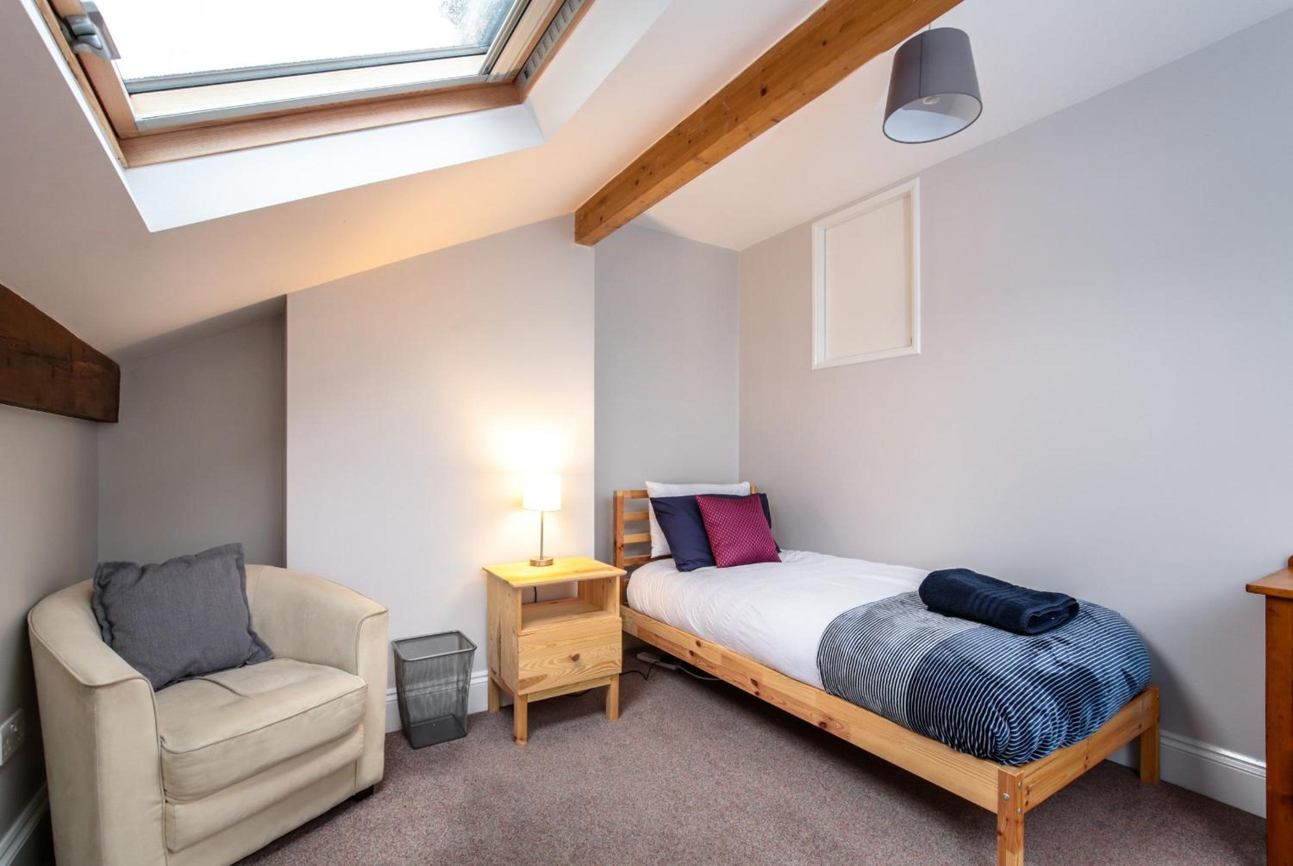 Superior Apartment - Photo 9