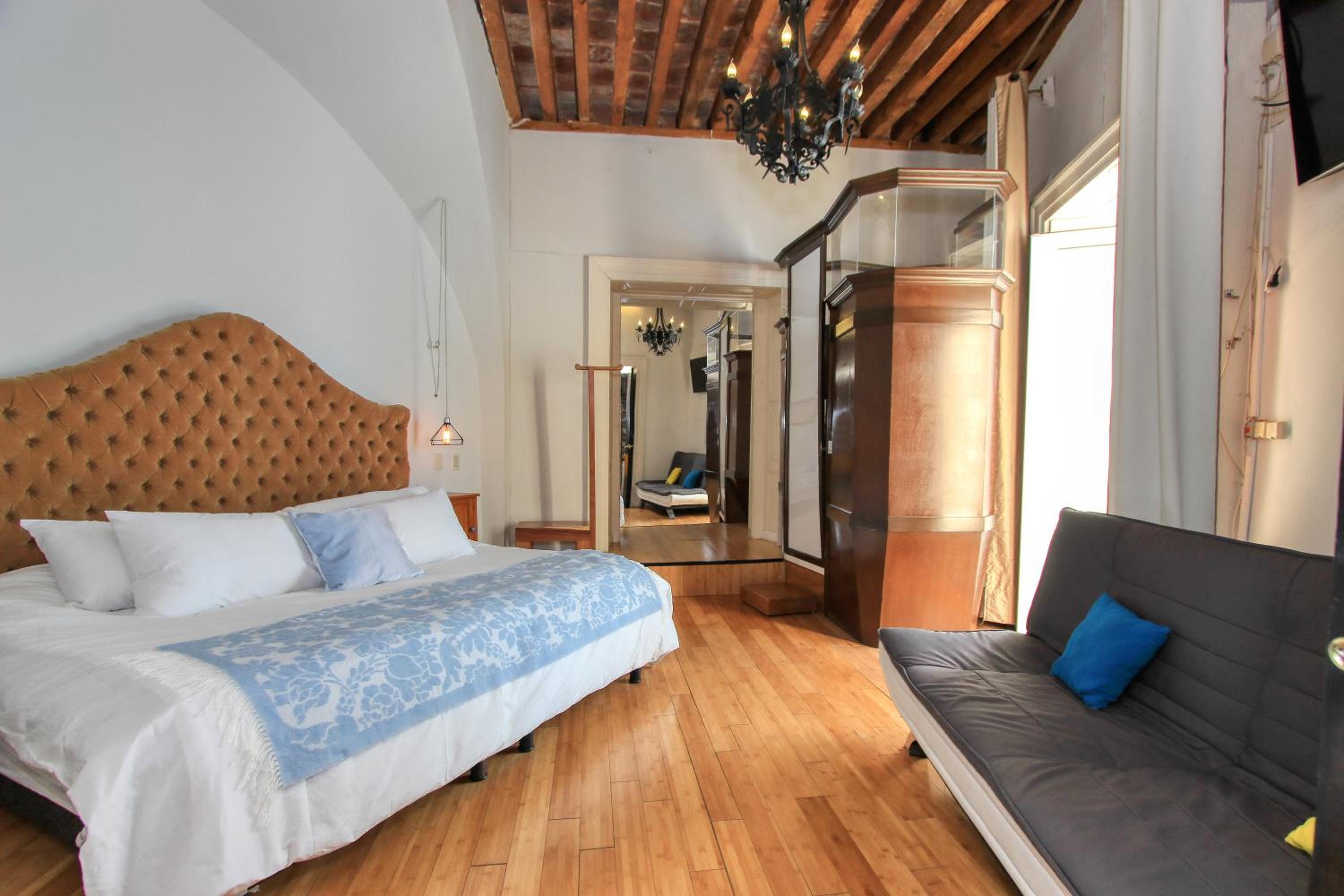 Suite with Balcony photo 1