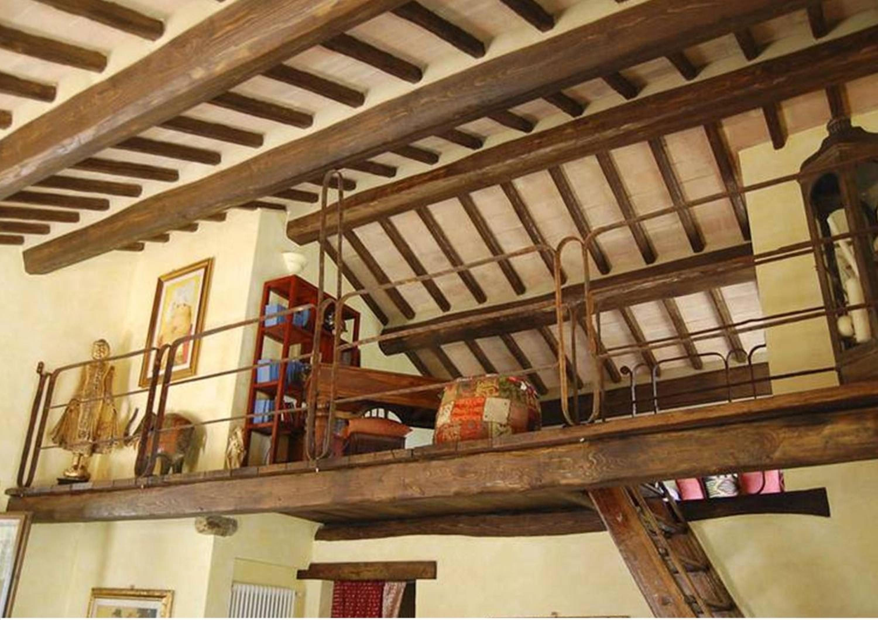 Villa photo 1