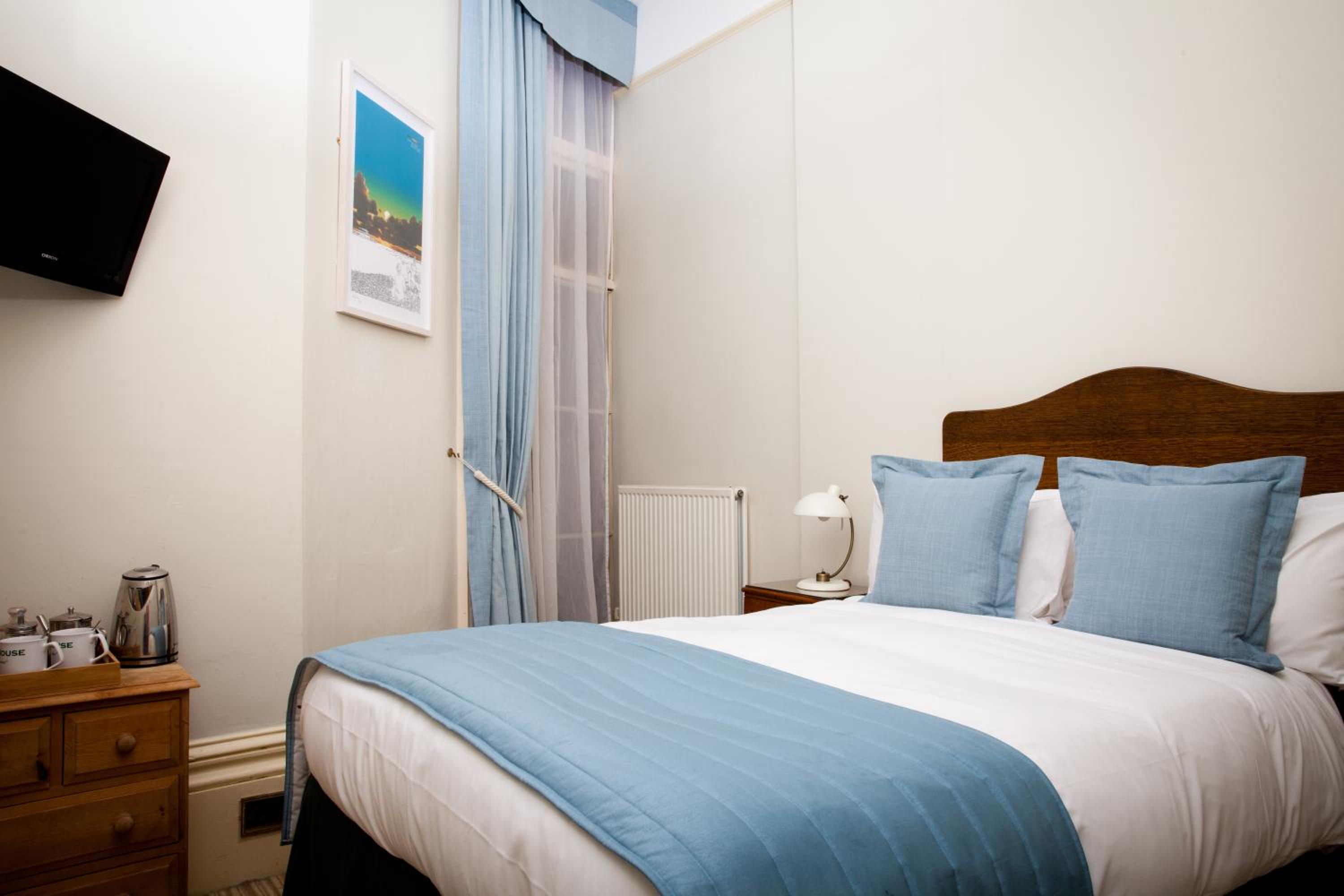 Single Room With Balcony