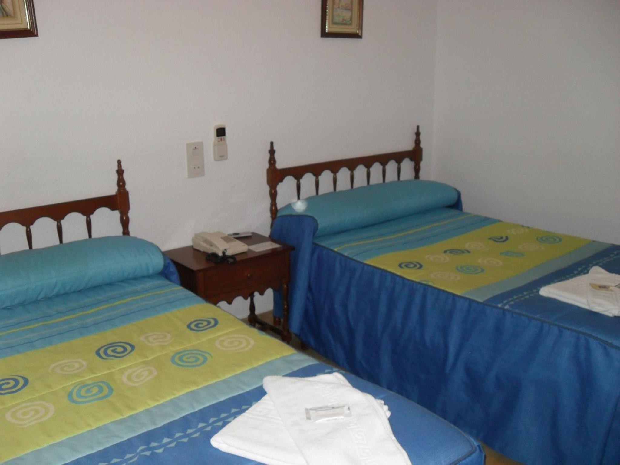 Double or Twin Room photo 2