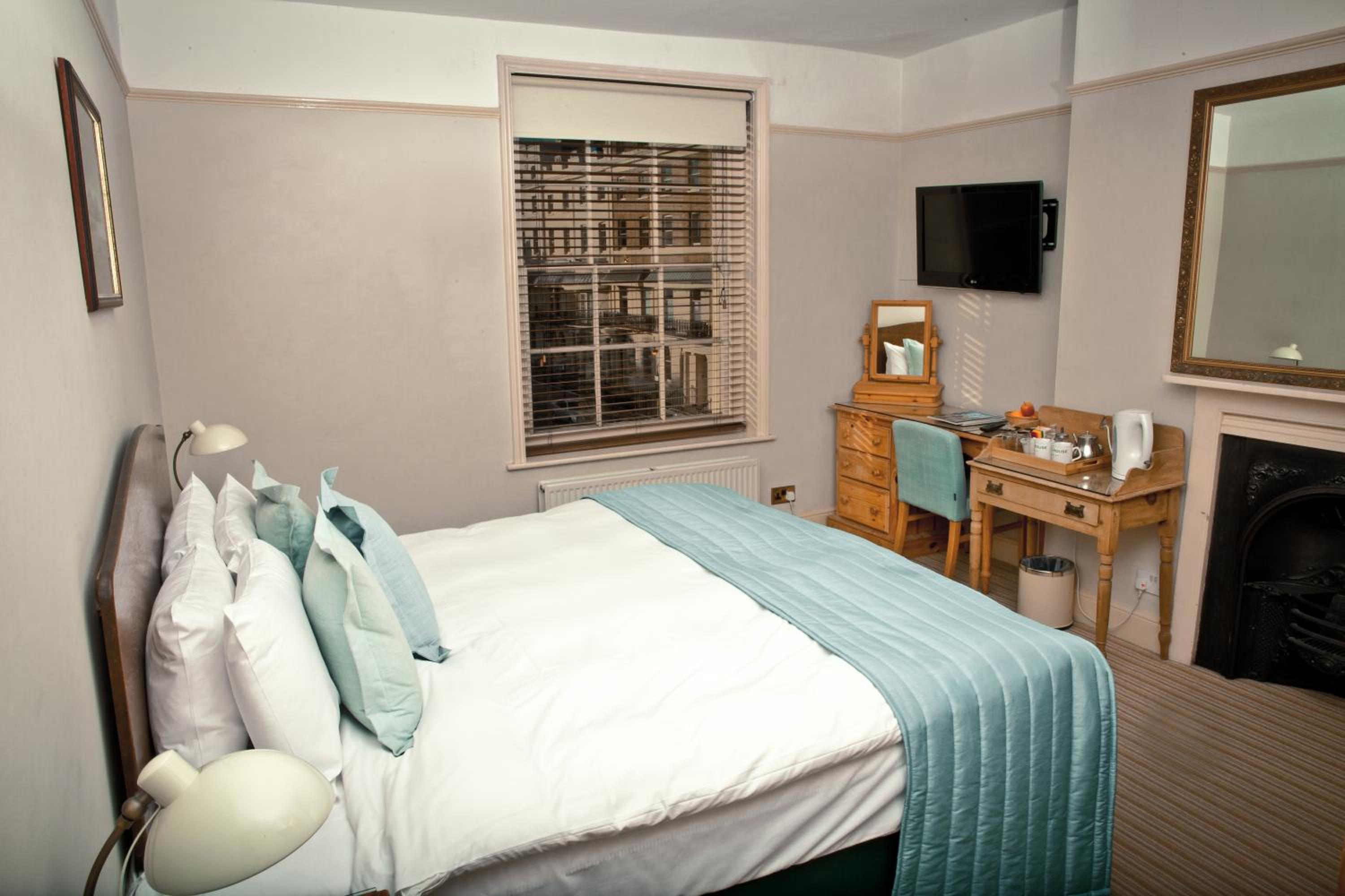 Standard Double Room photo 1