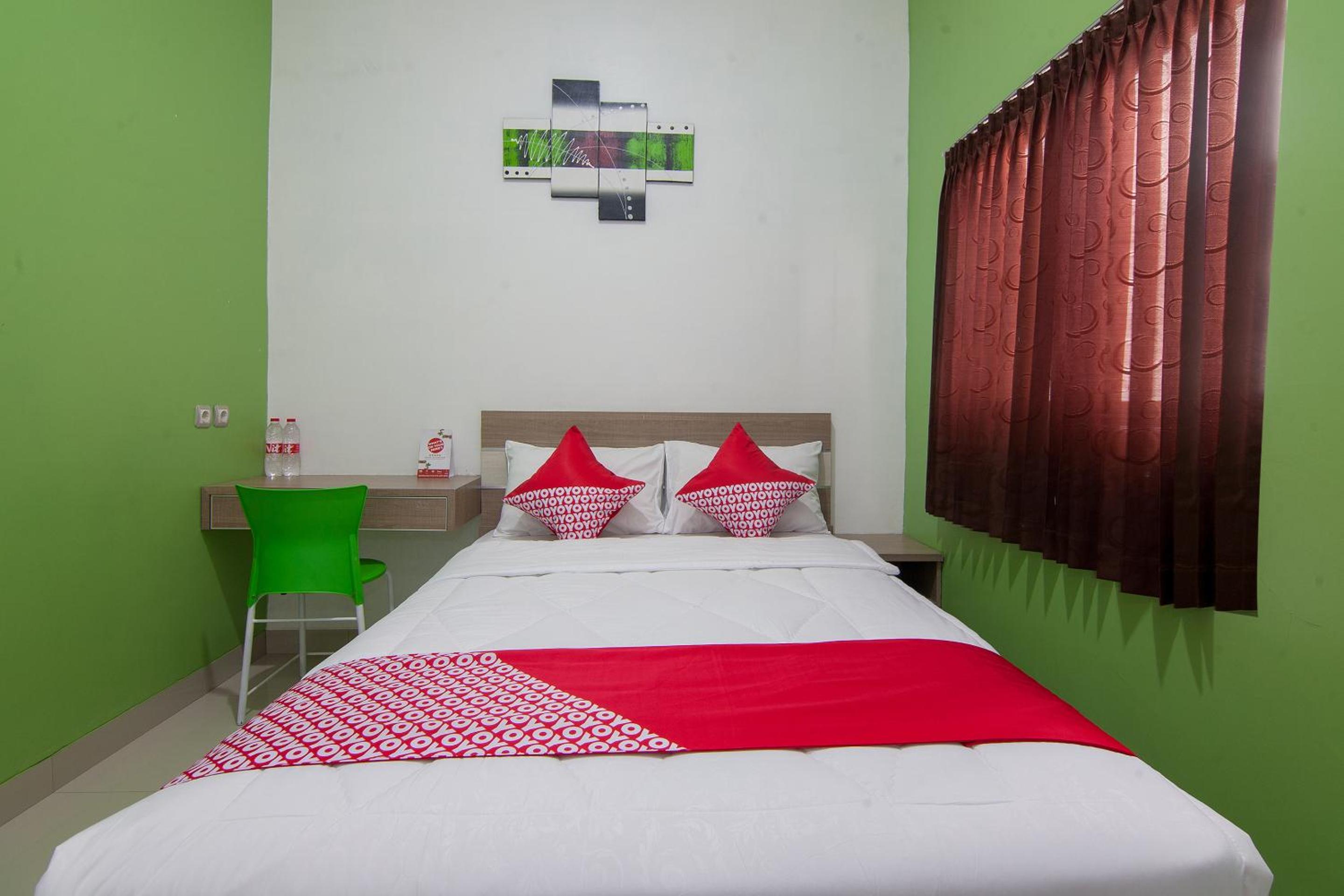 Standard Double Room - Photo 10