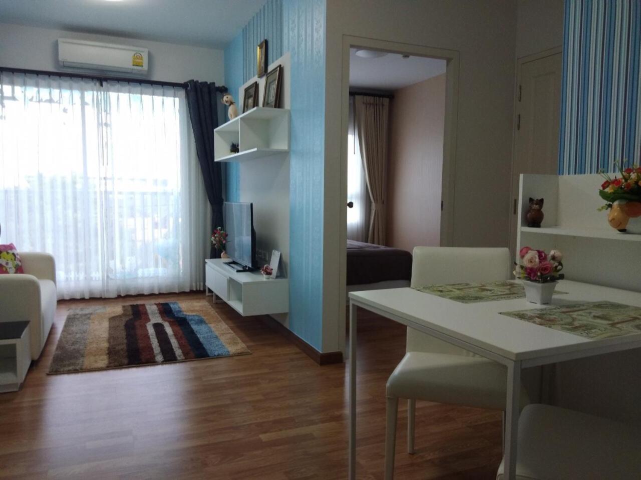 Studio with Balcony - Photo 6