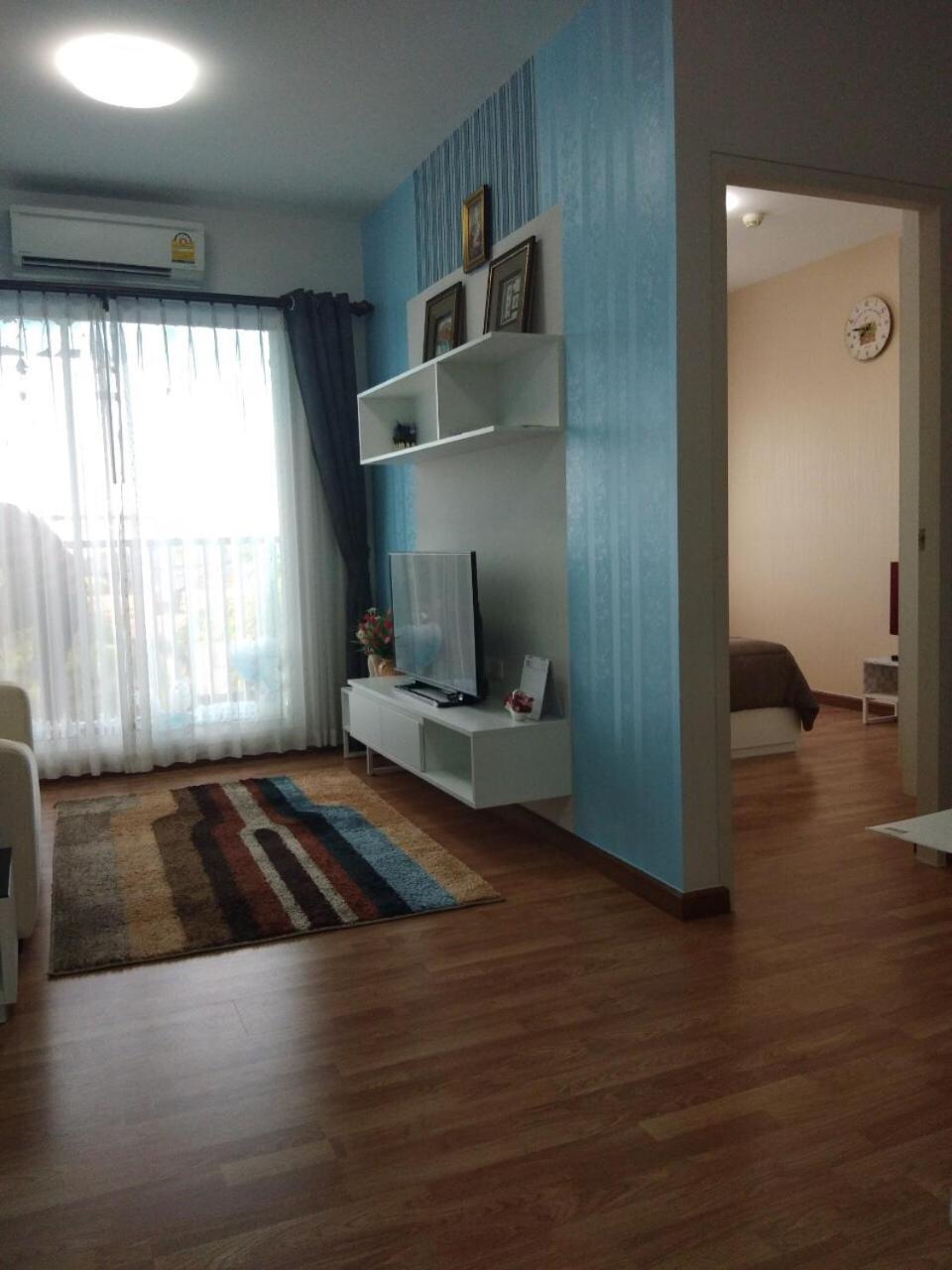 Studio with Balcony - Photo 7