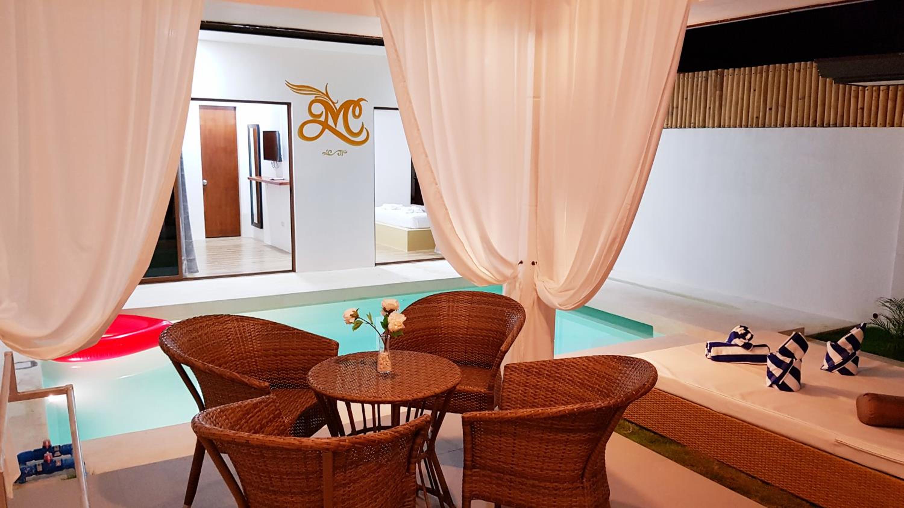 Two-Bedroom Villa with Private Pool - Photo 7