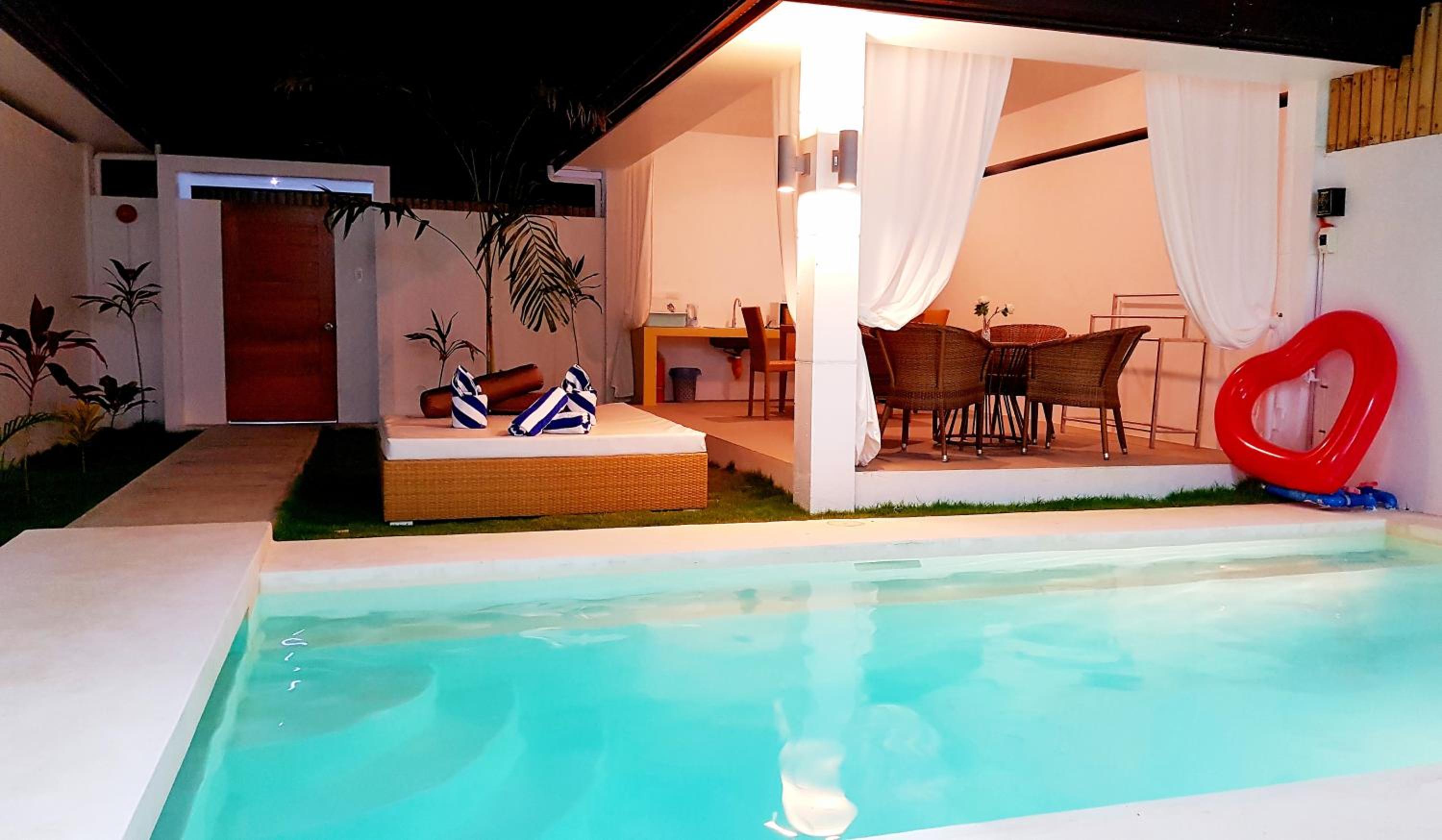 Two-Bedroom Villa with Private Pool - Photo 32