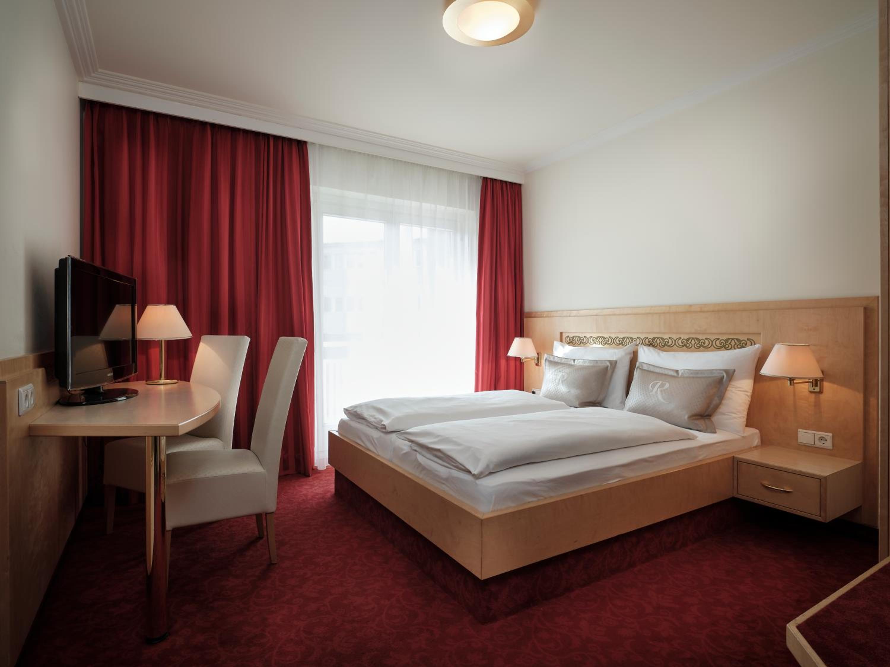 Standard Double Room - Photo 1