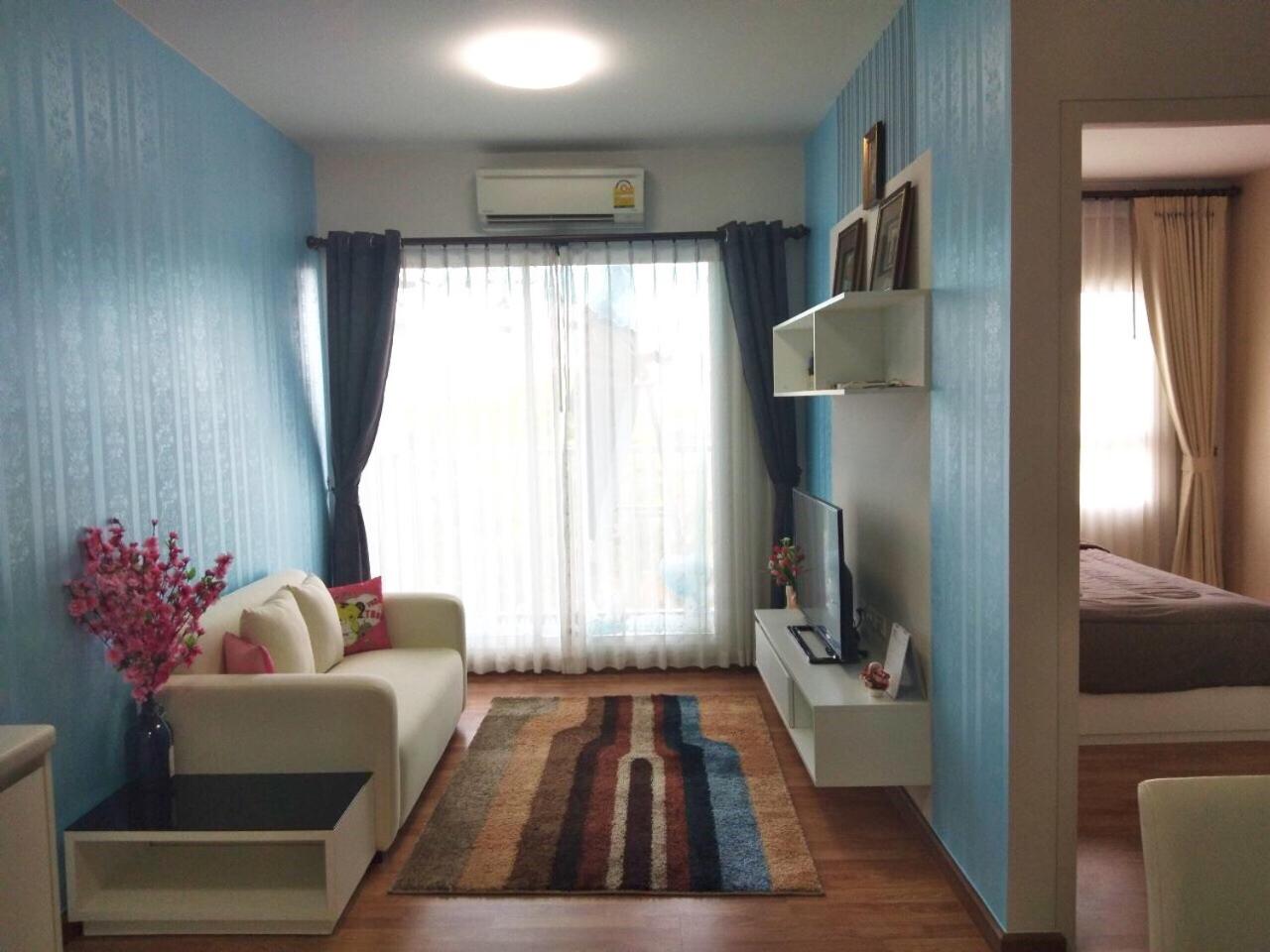 Studio with Balcony - Photo 9