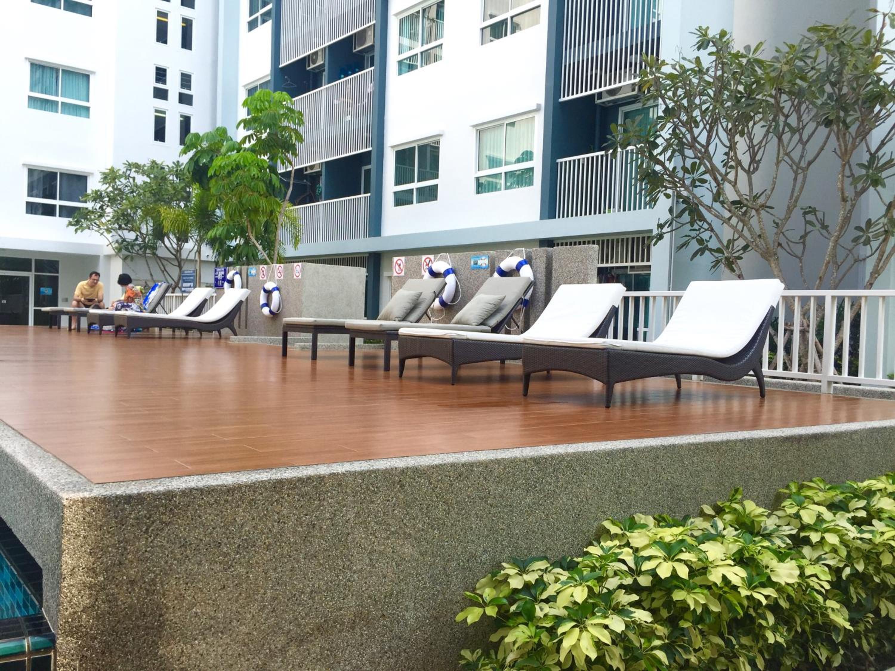 Studio with Balcony - Photo 41