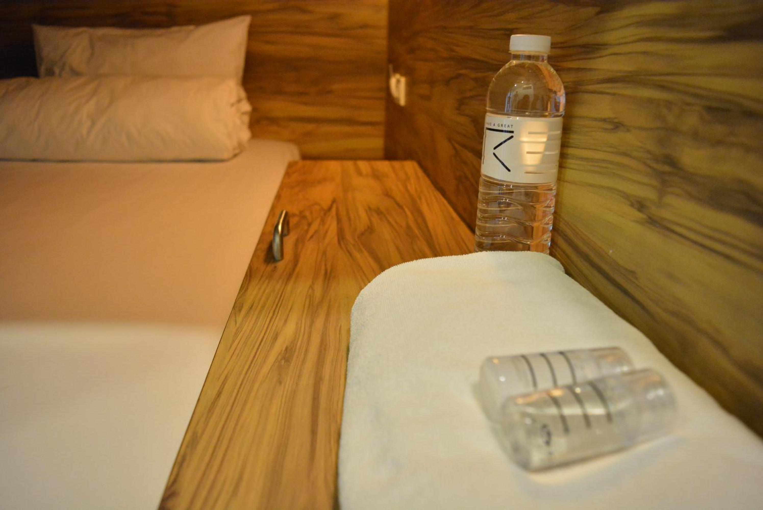 4-Bed Mixed Dormitory Room photo 1