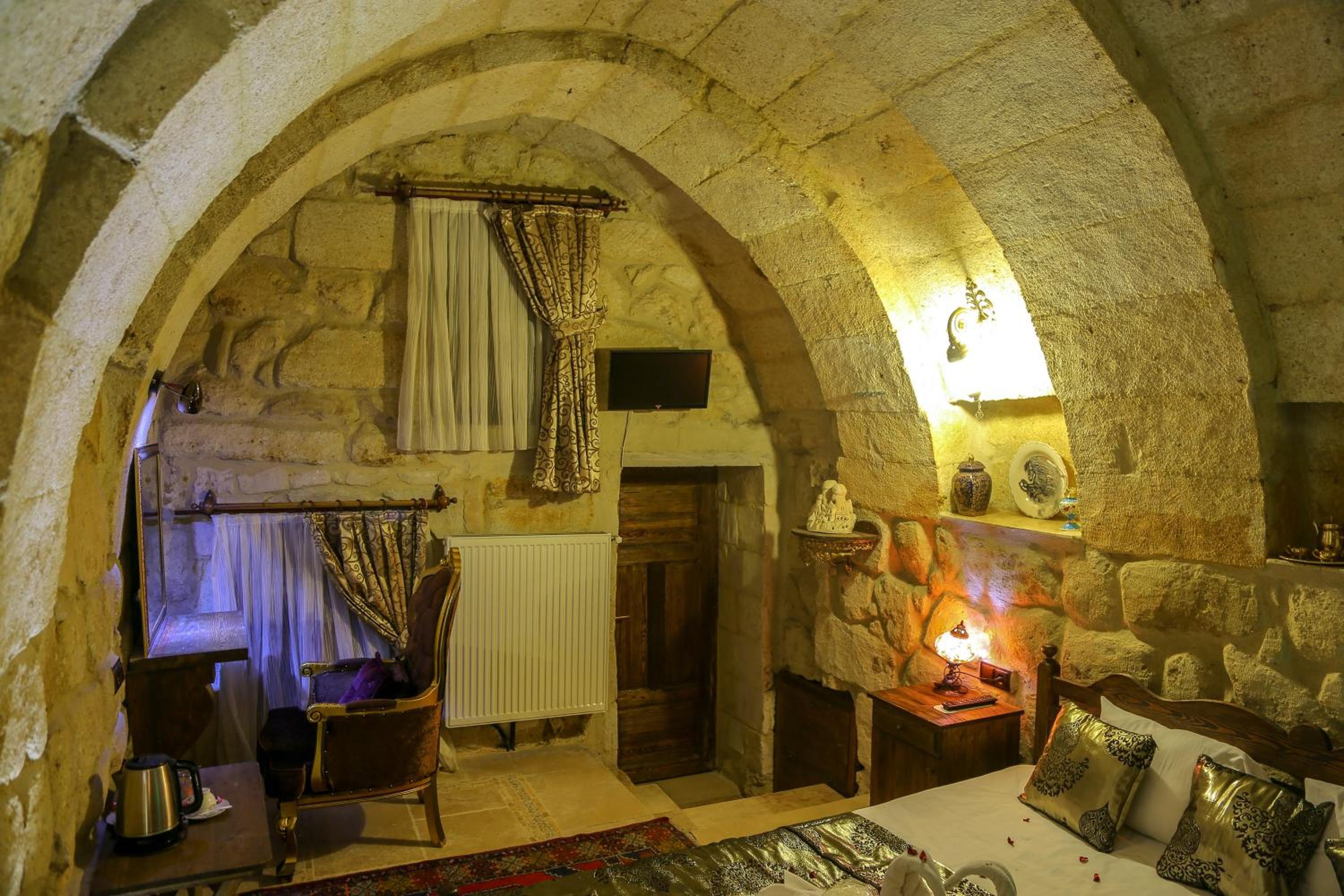 Superior Stone Room photo 3