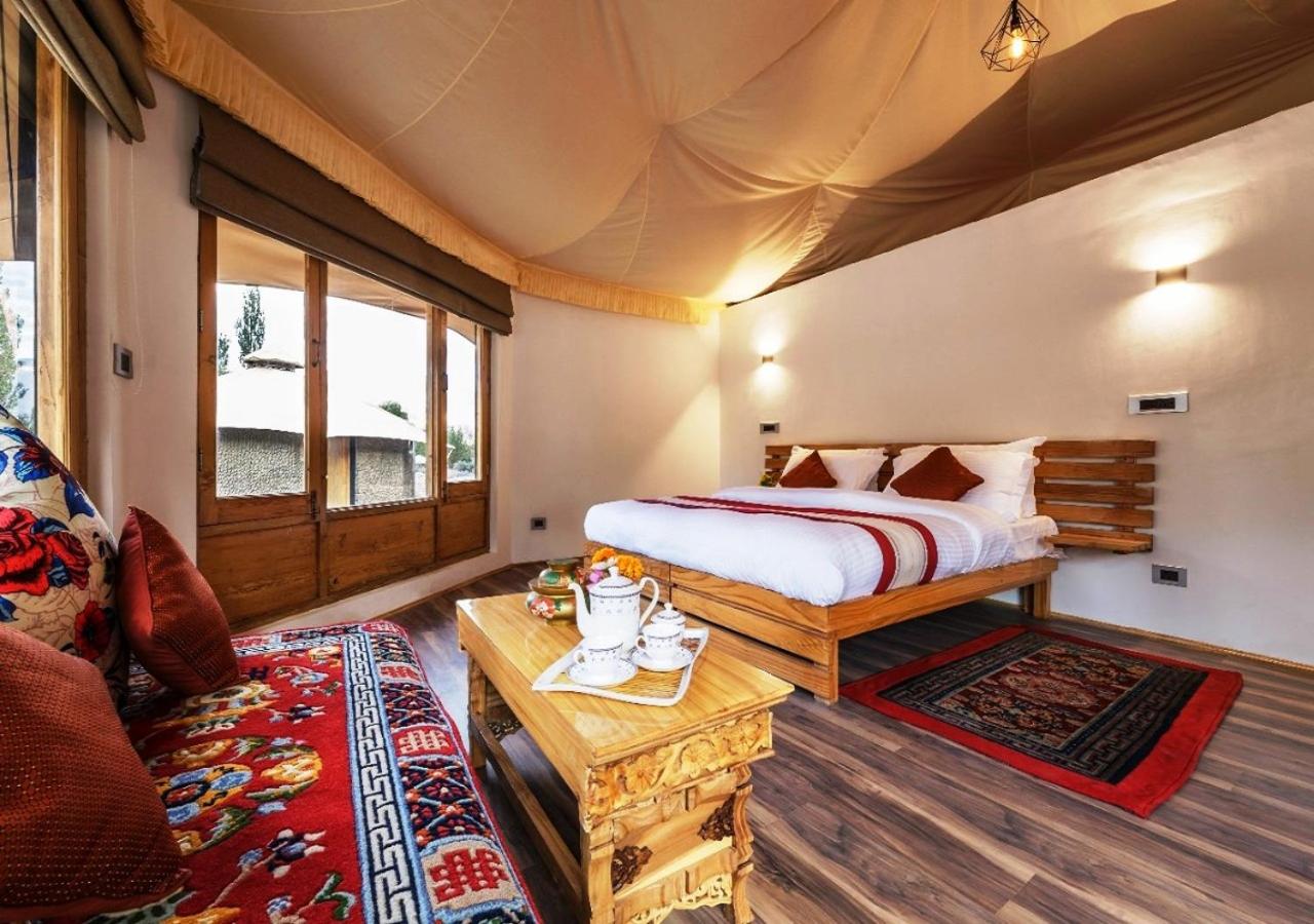 Deluxe Double or Twin Room with Mountain View - Photo 6