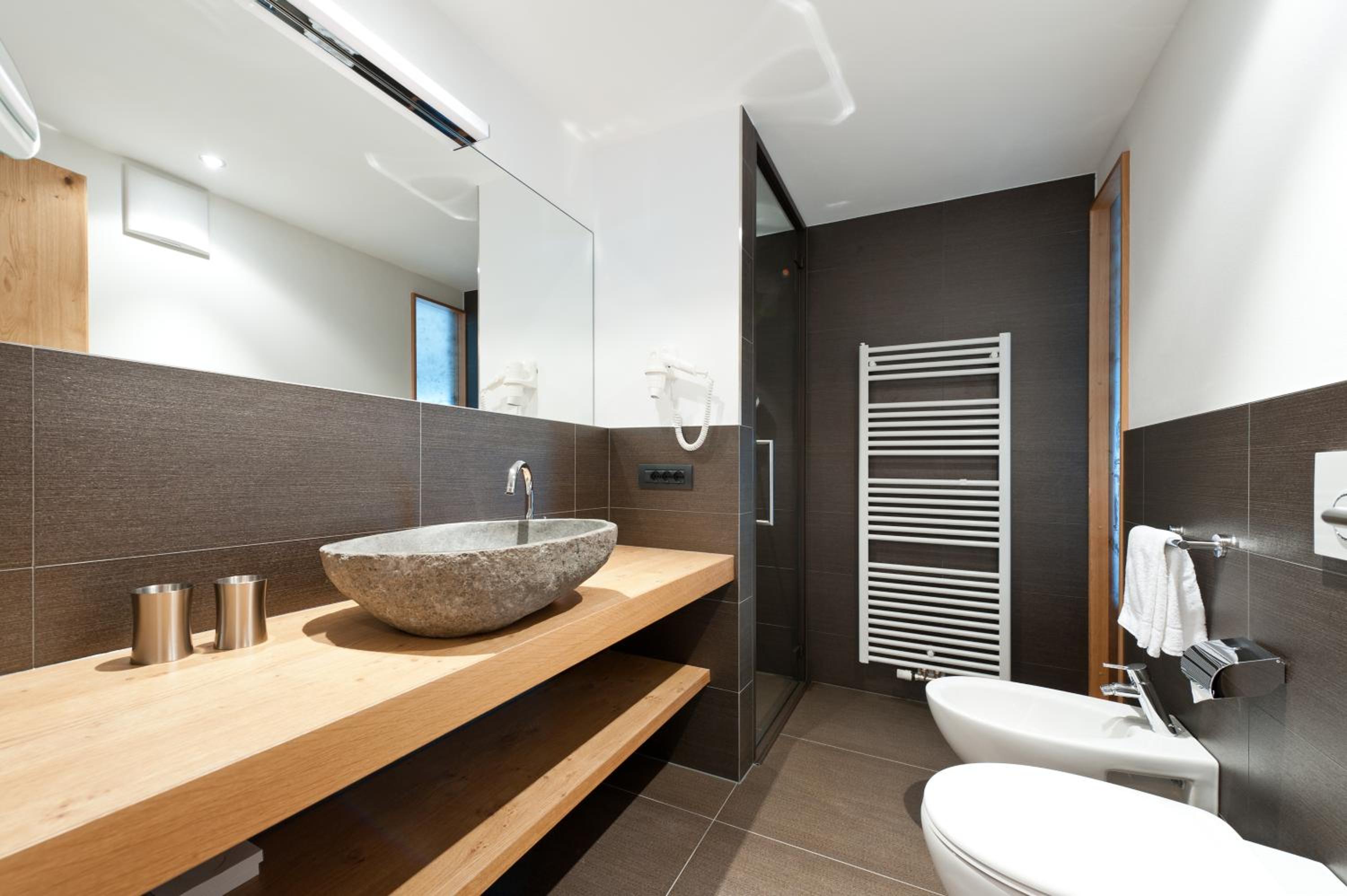 Apartment with Steam Bath photo 3