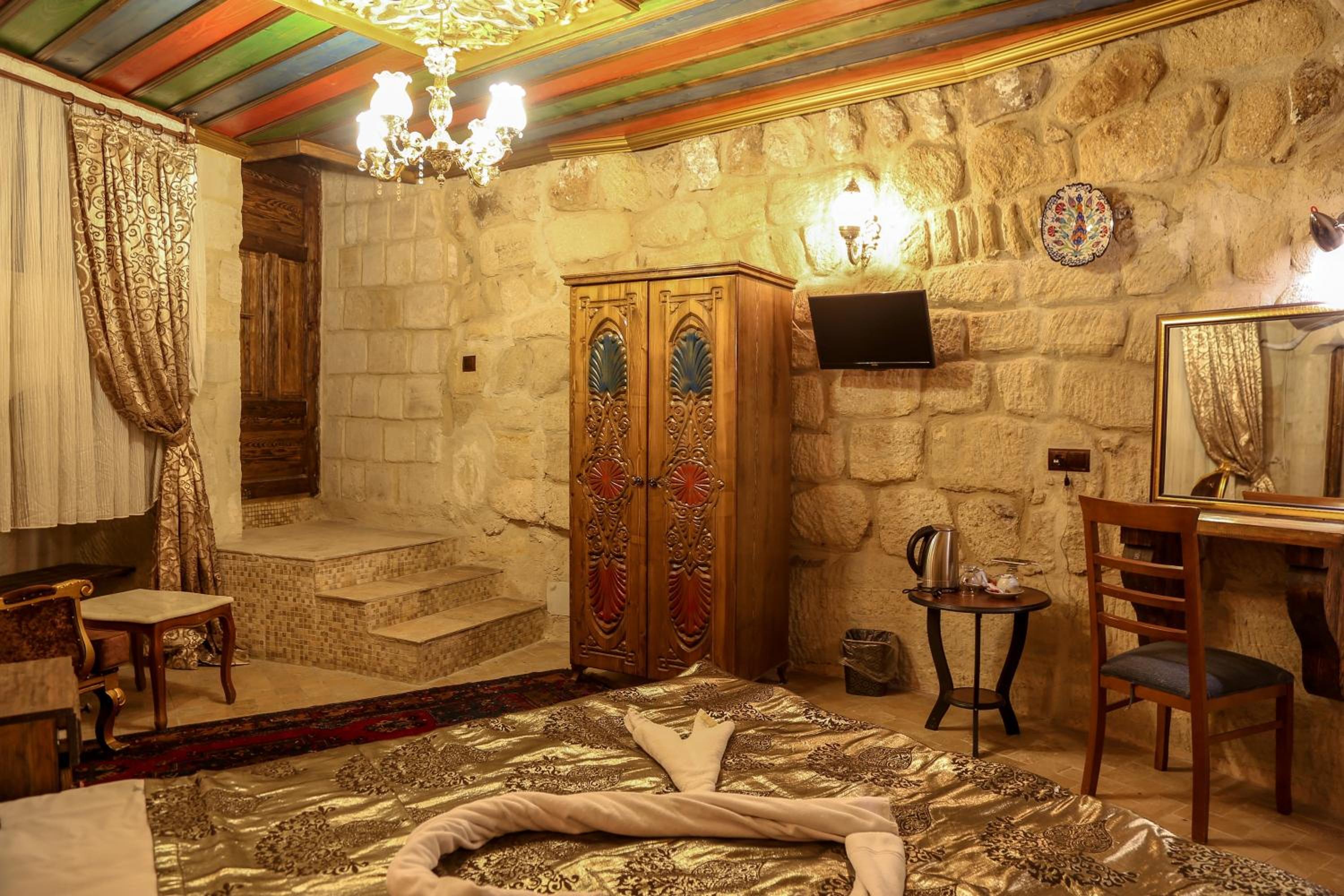 Deluxe Cave Suite (2 Adults), photo 7