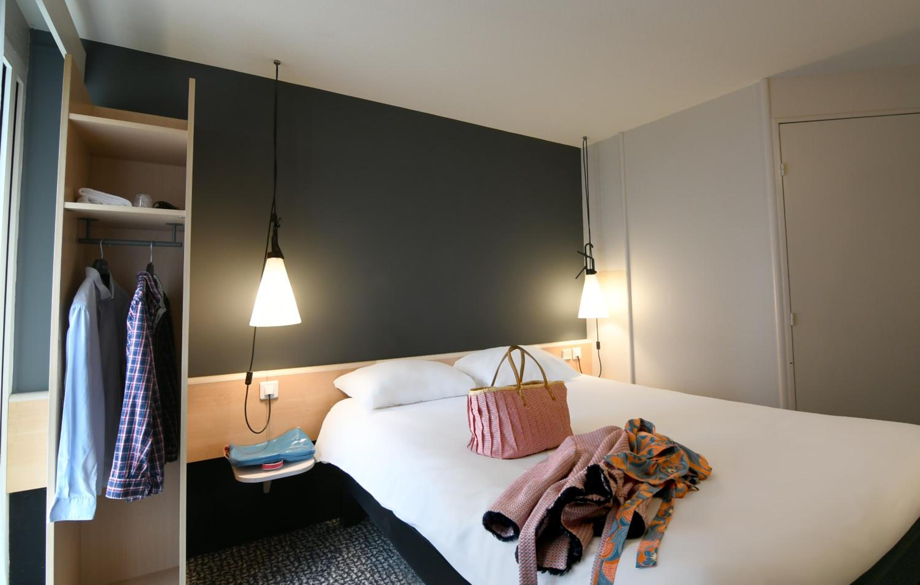 Standard Double Room - Photo 3