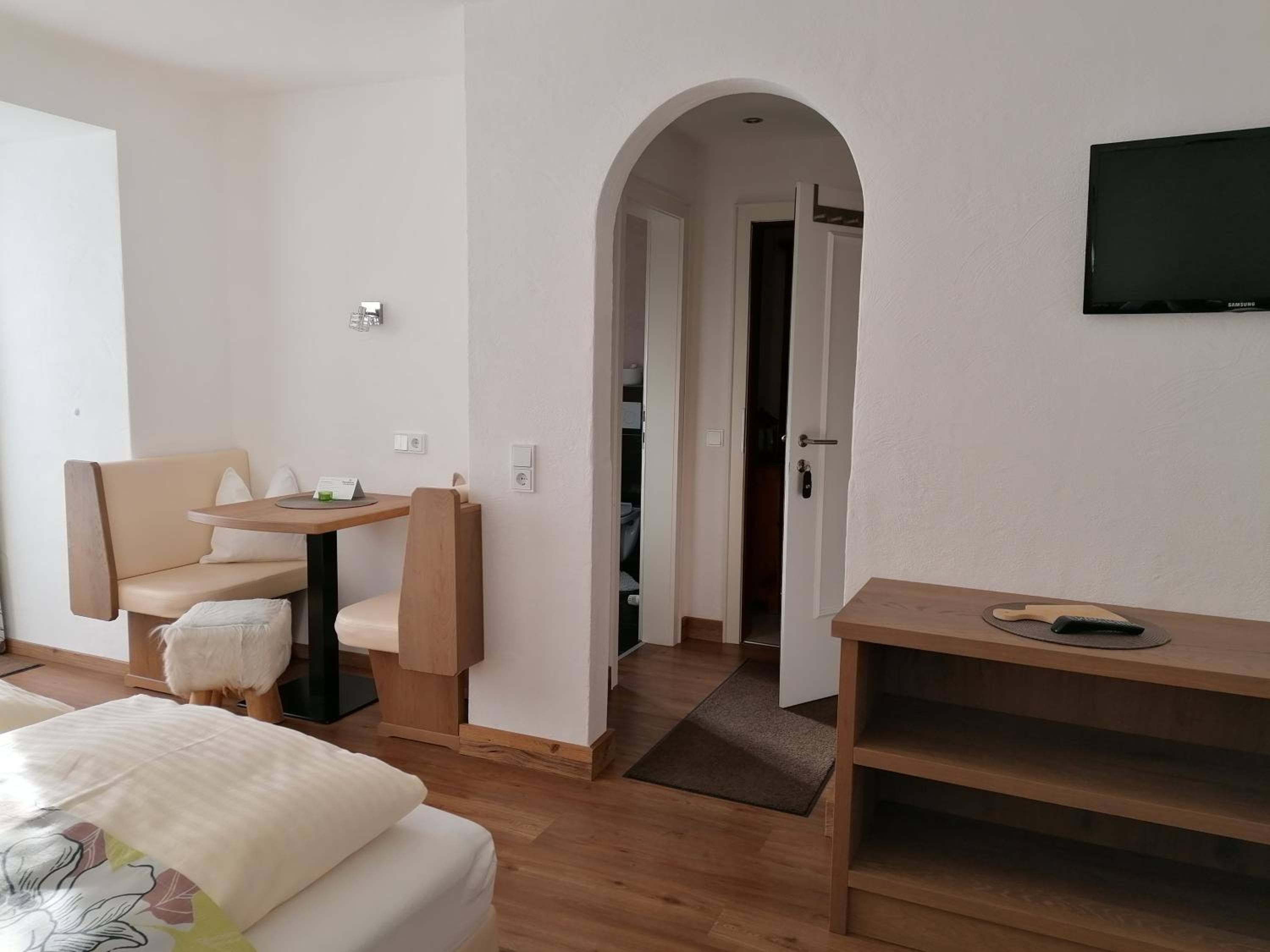 Double Room with Lake View