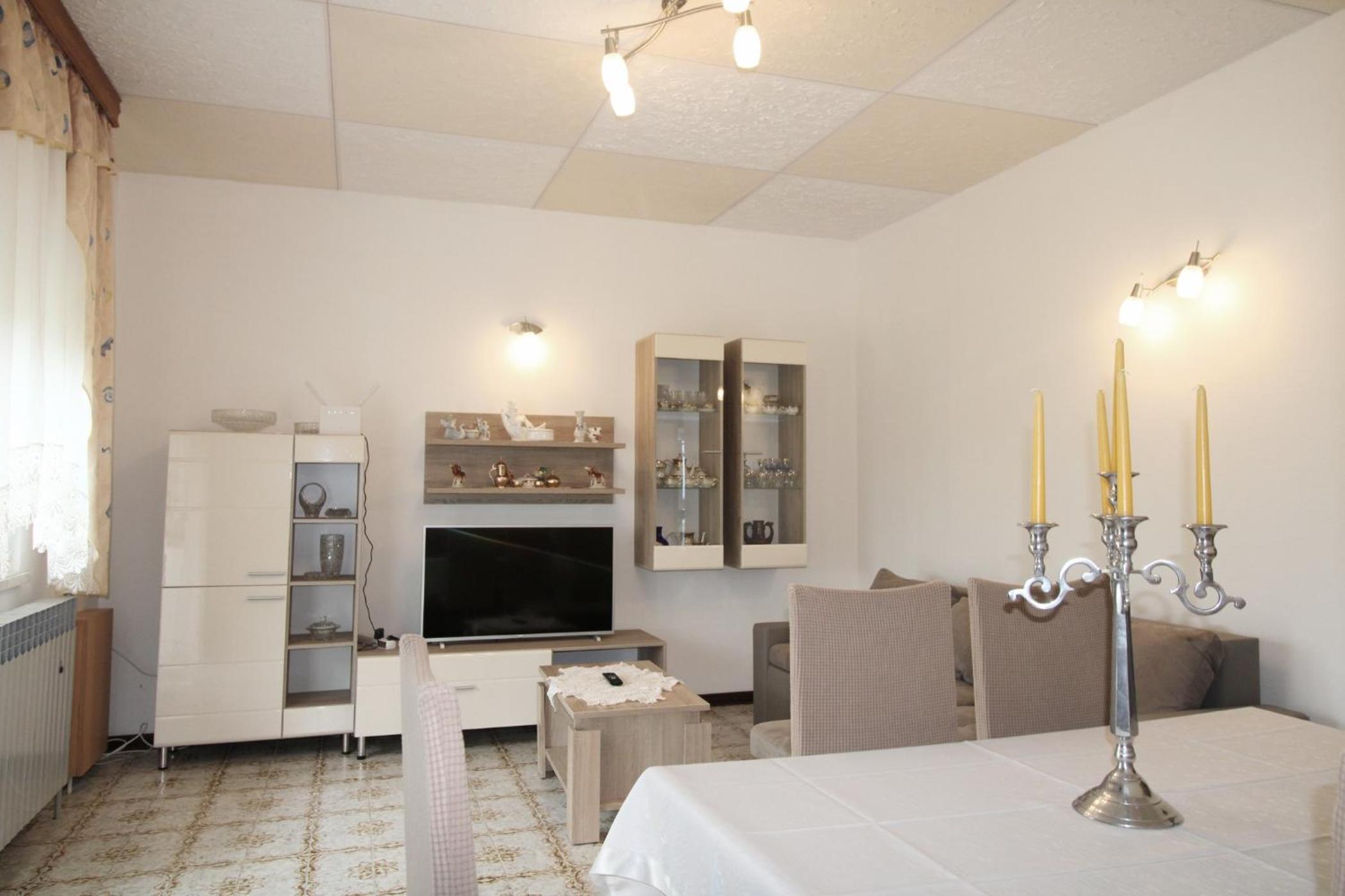 Three-Bedroom Apartment photo 2