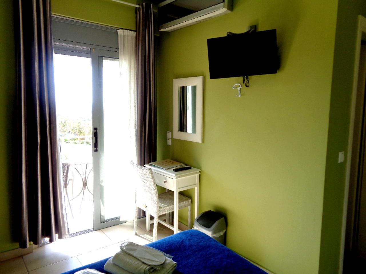 Habitación Doble Pequeña