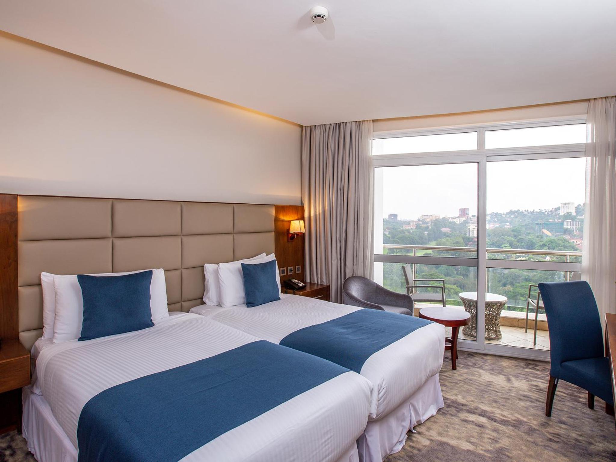 Deluxe Twin Room with Balcony