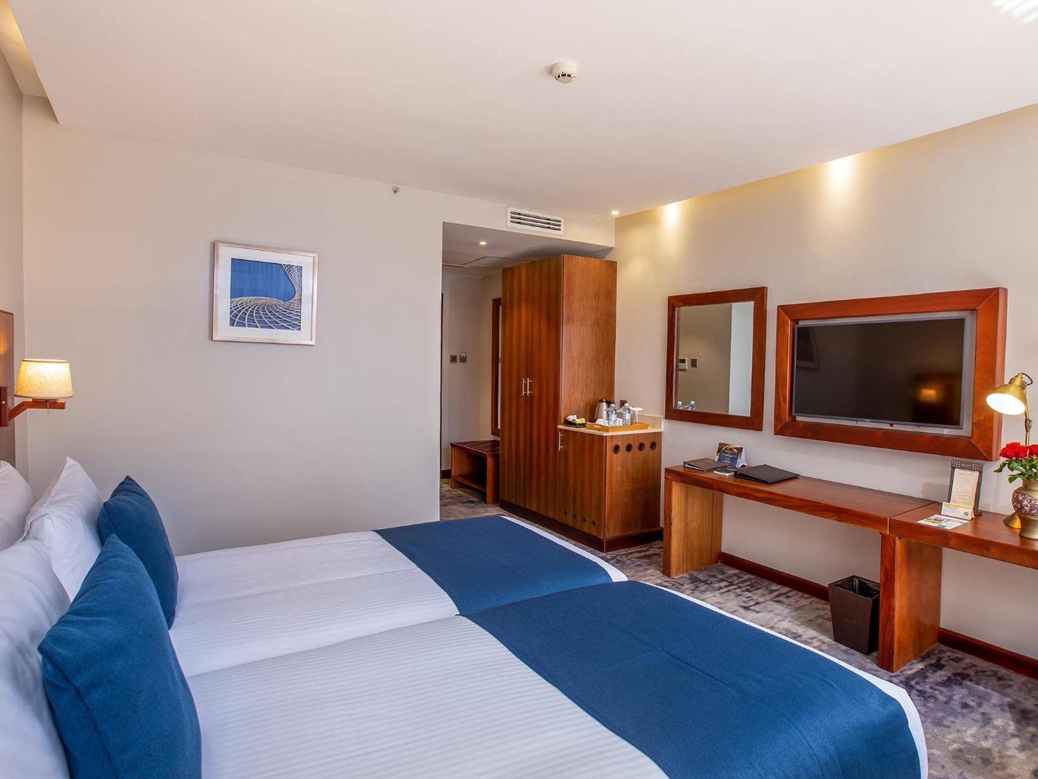 Deluxe Twin Room with Balcony