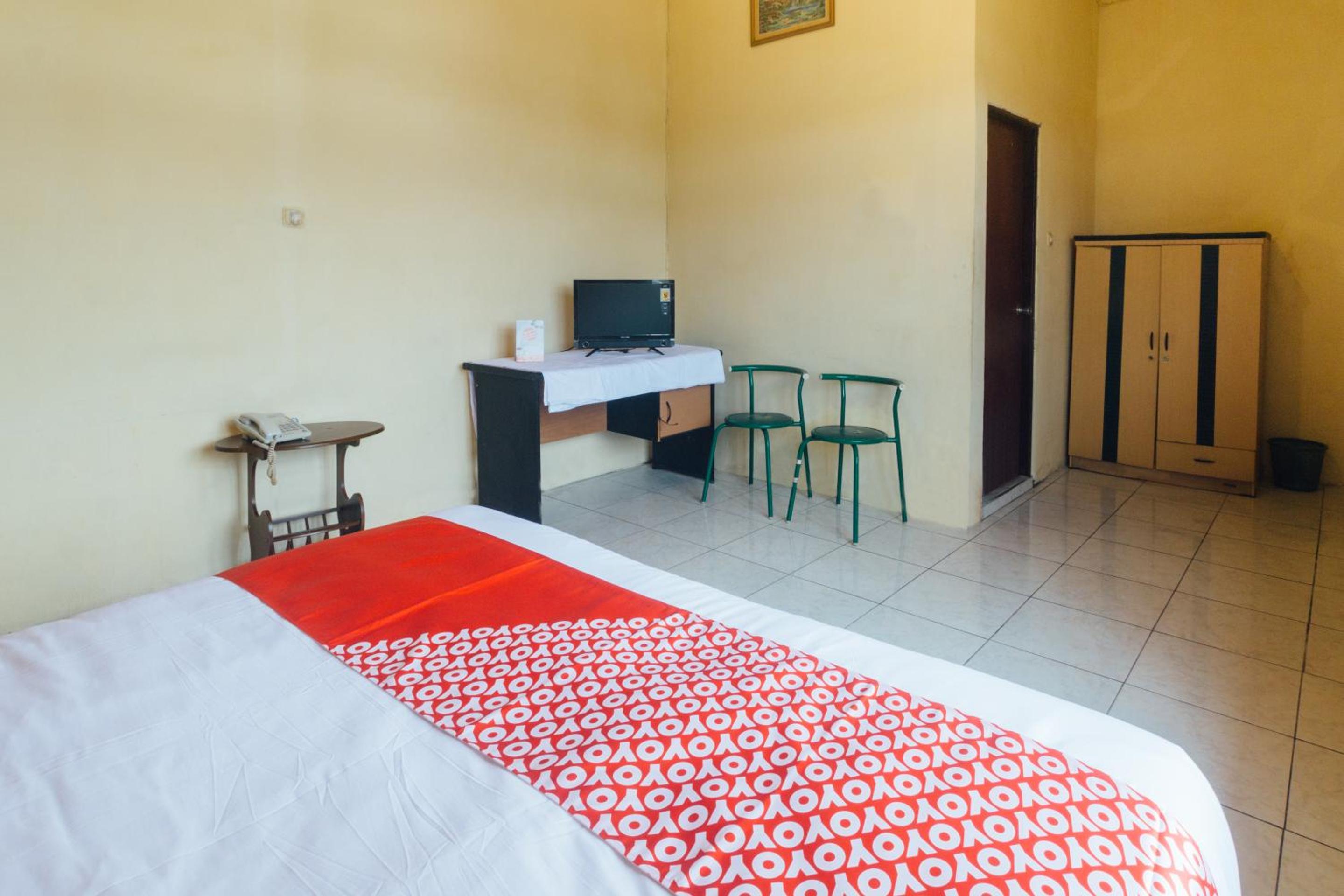 Standard Double Room photo 2
