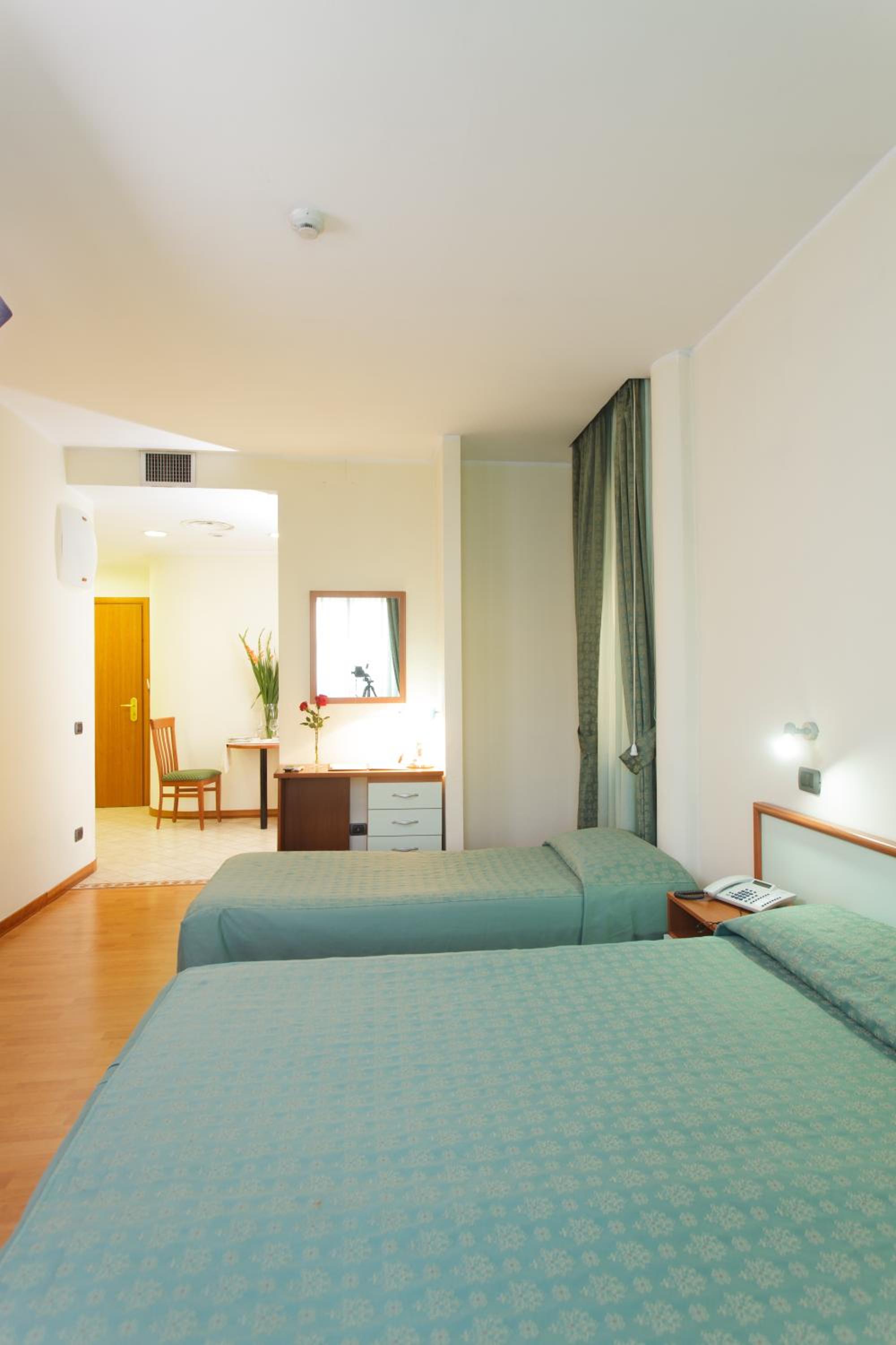 Triple Room - Photo 4