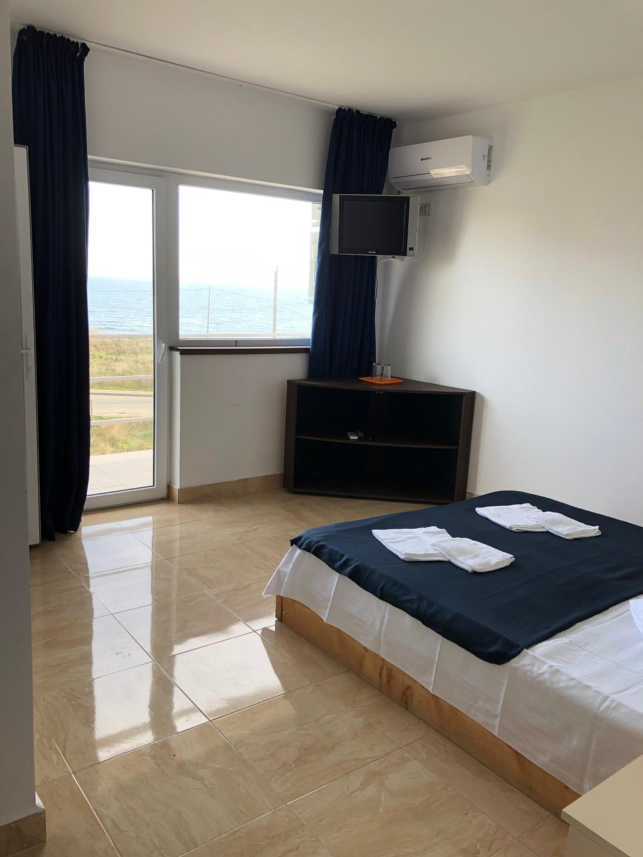 Double Room with Balcony and Sea View photo 2