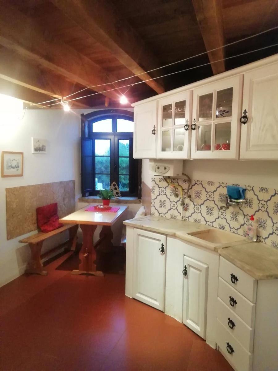 One-Bedroom House photo 1