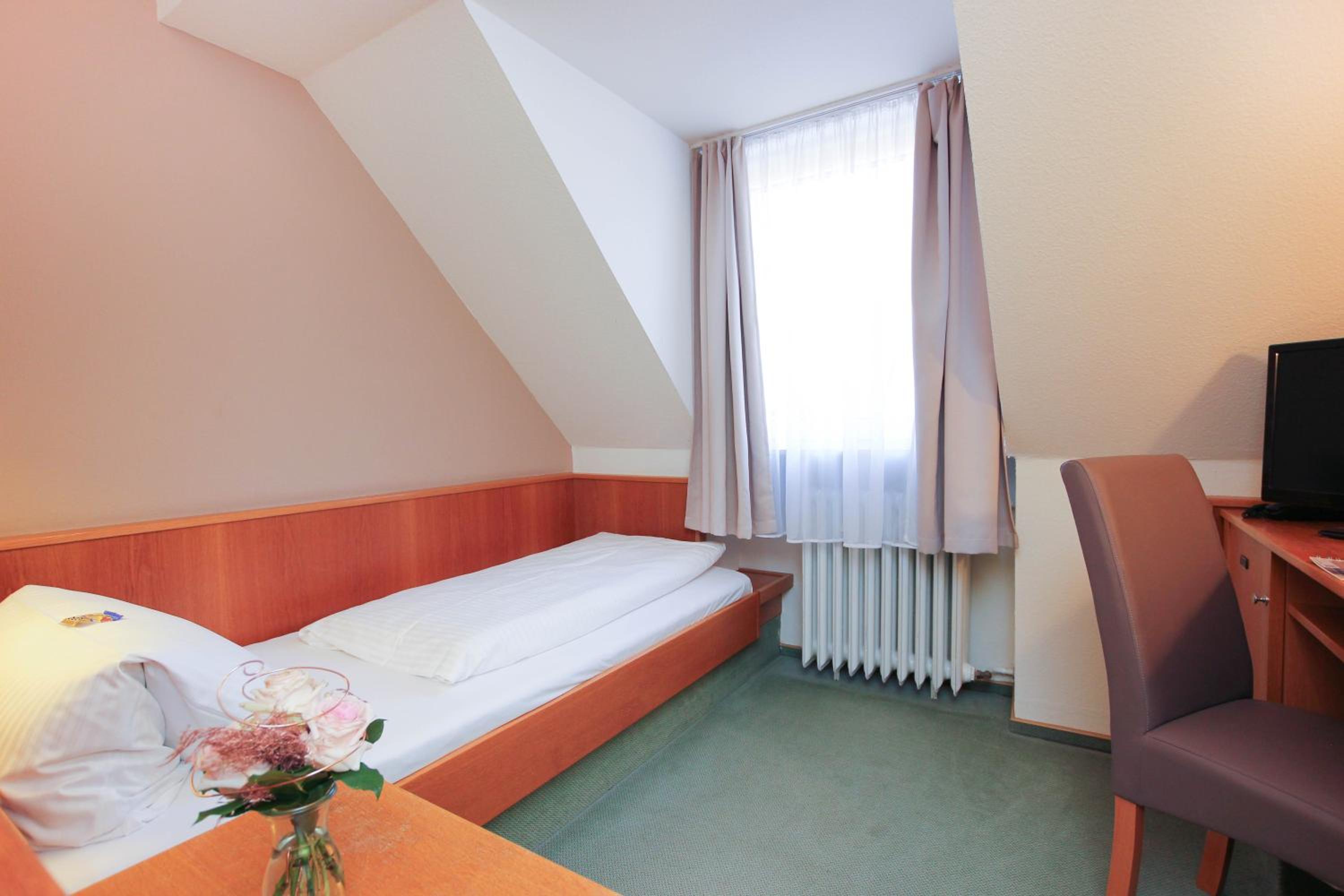 Economy Single Room photo 1