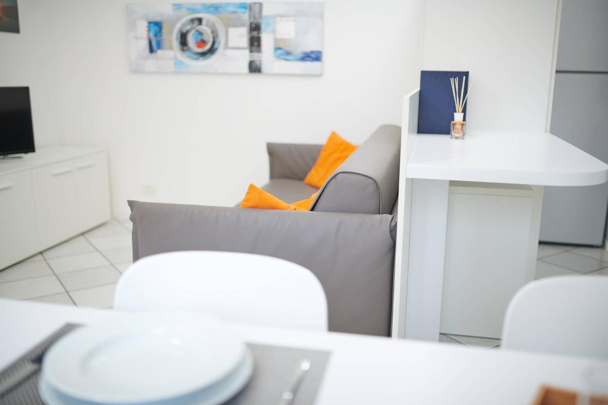 Apartment photo 2