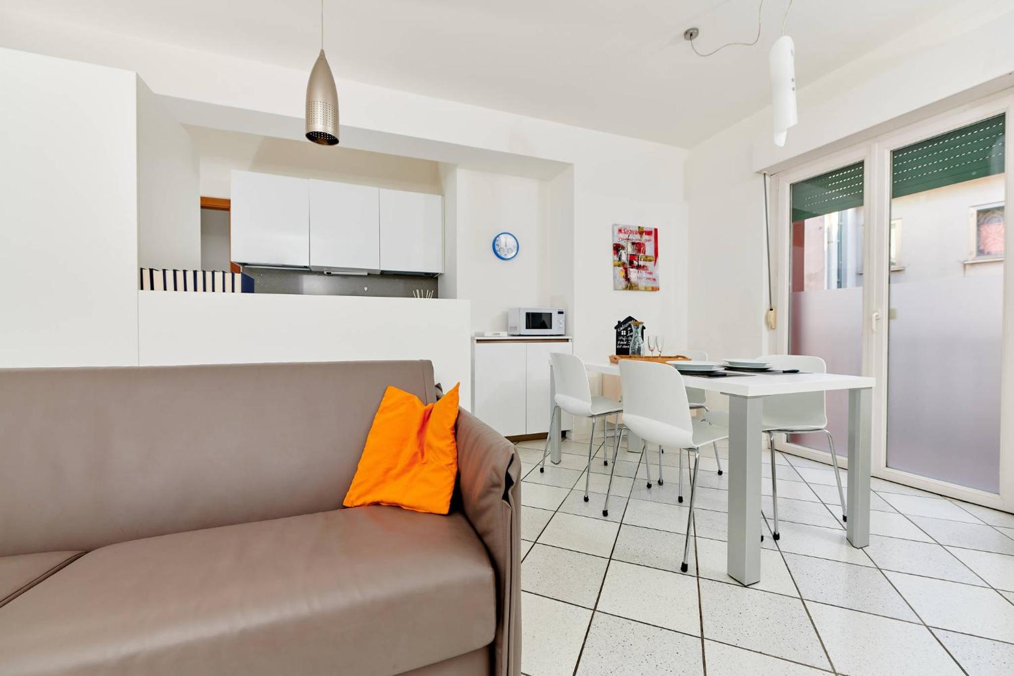 Apartment photo 3