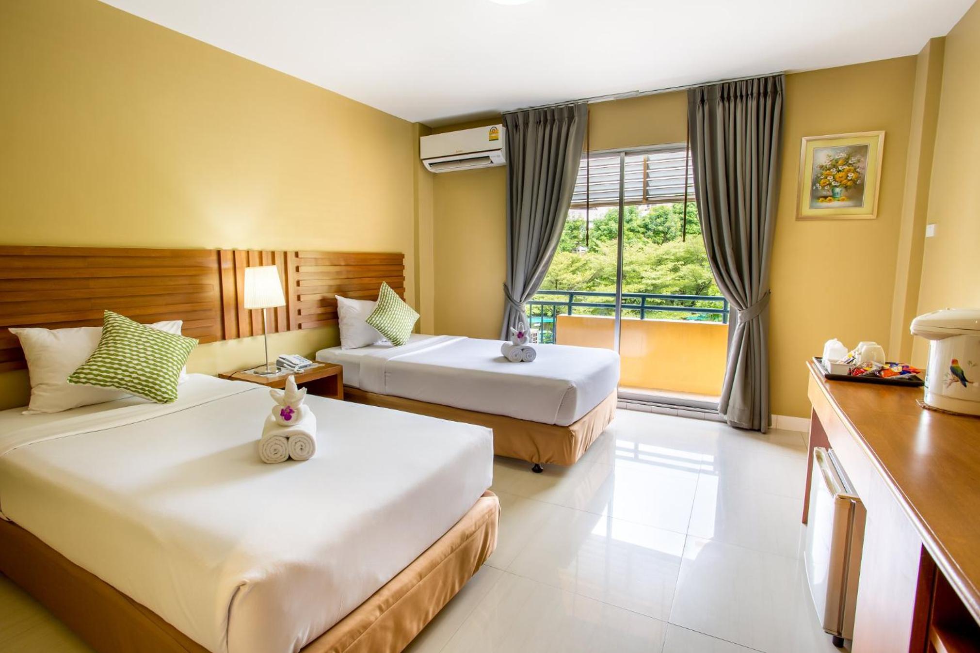 Standard Twin Room photo 1