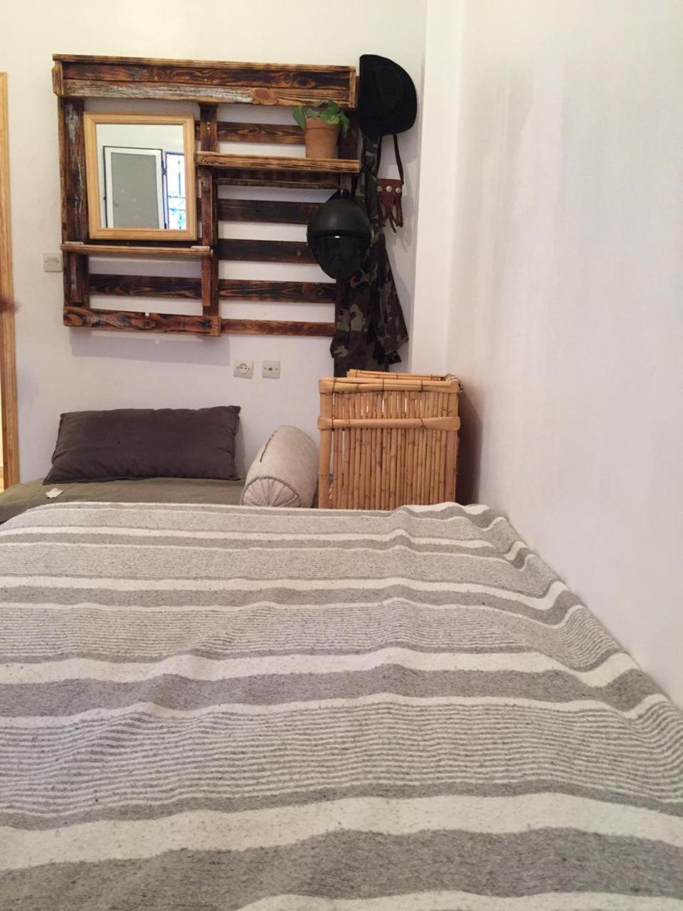 Twin Room - Photo 1
