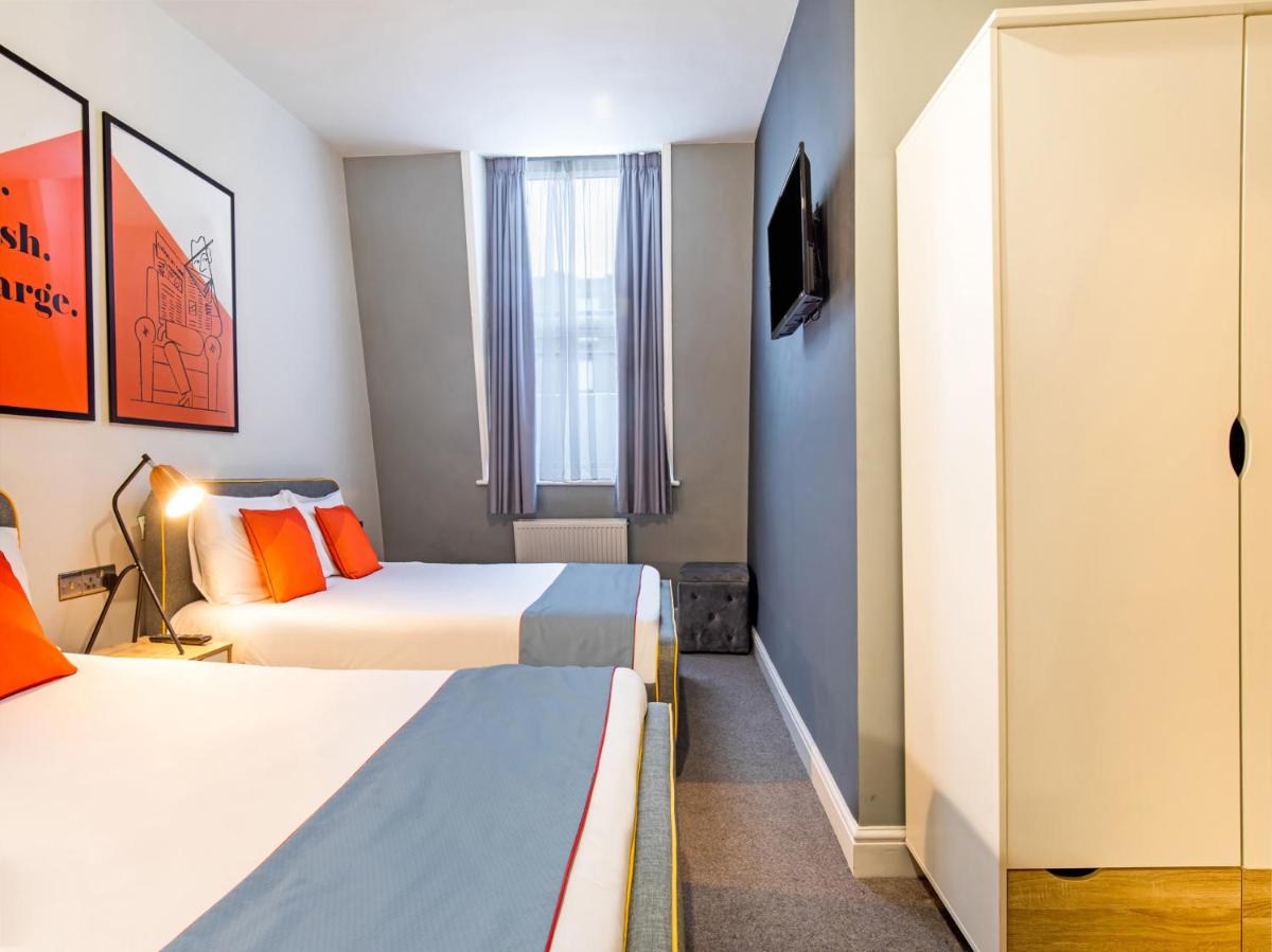 Superior Quadruple Room photo 1