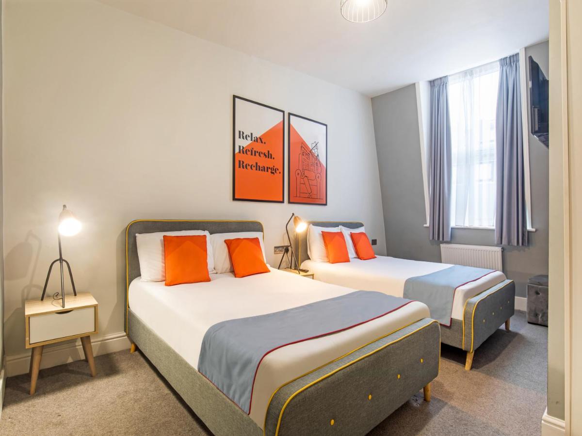 Superior Quadruple Room photo 3