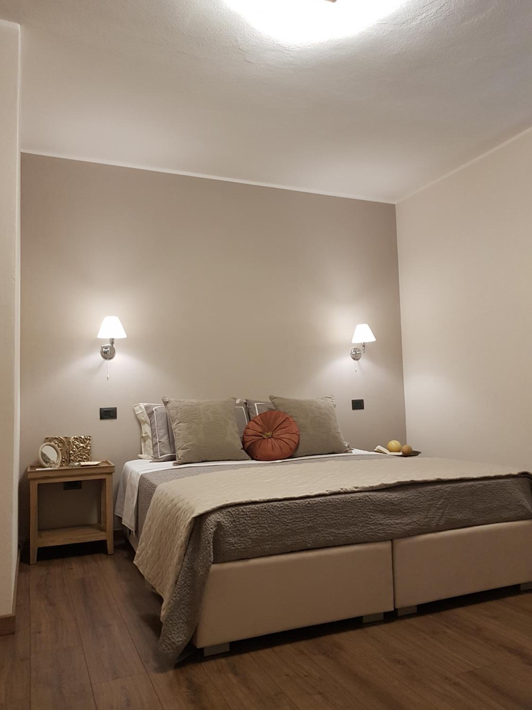 Double or Twin Room with Private Bathroom photo 2