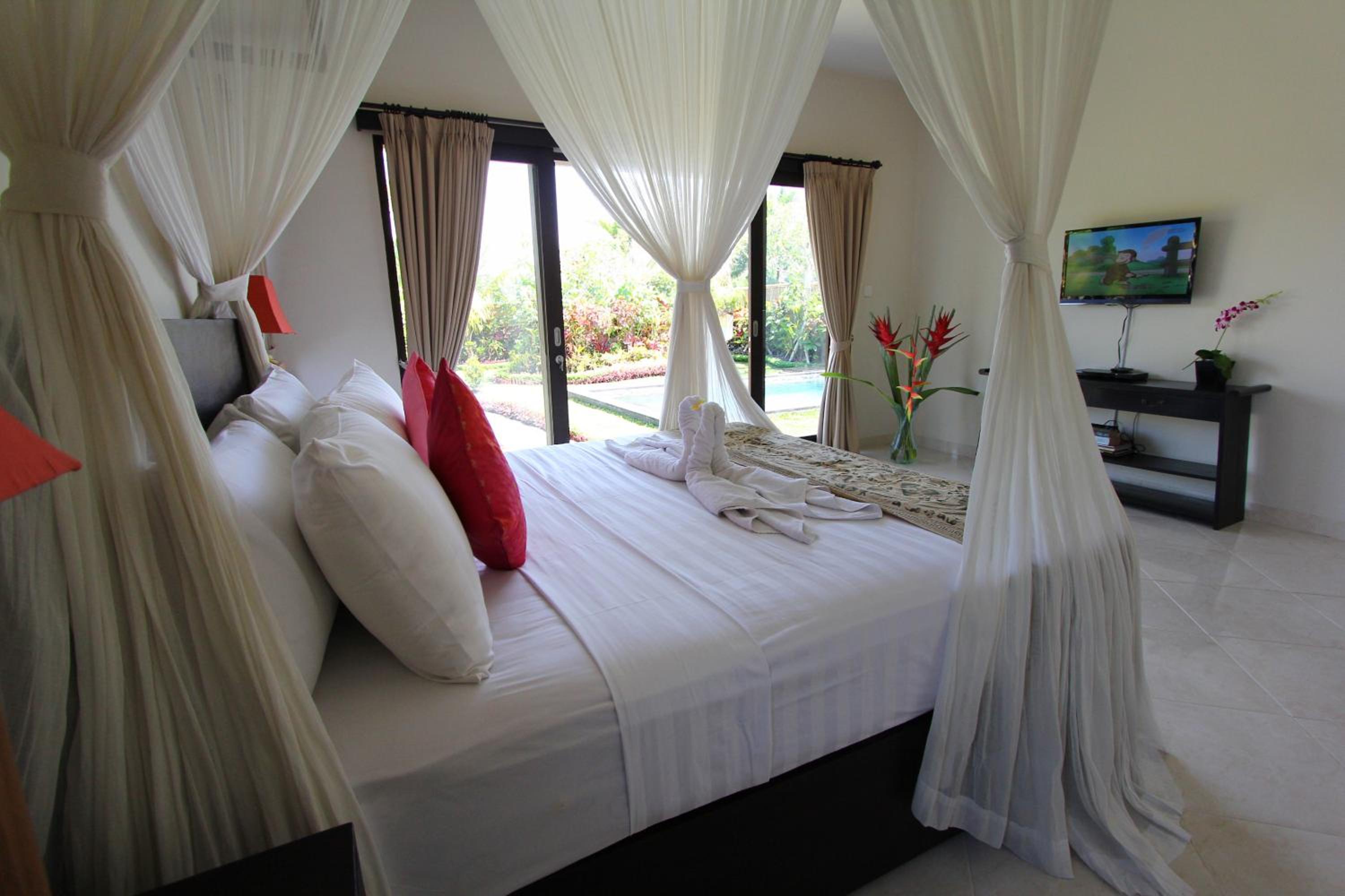 One-Bedroom Villa with Private Pool - Photo 7