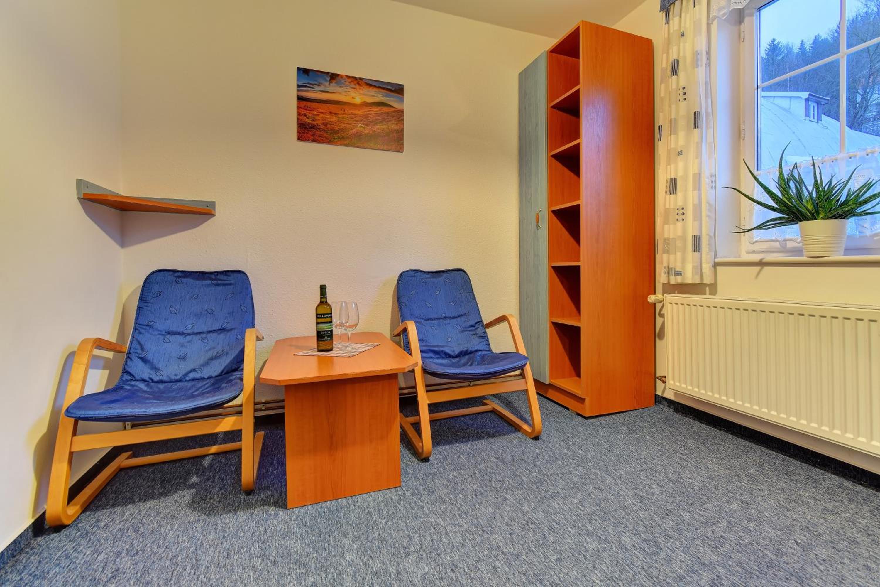 Double Room - Photo 7