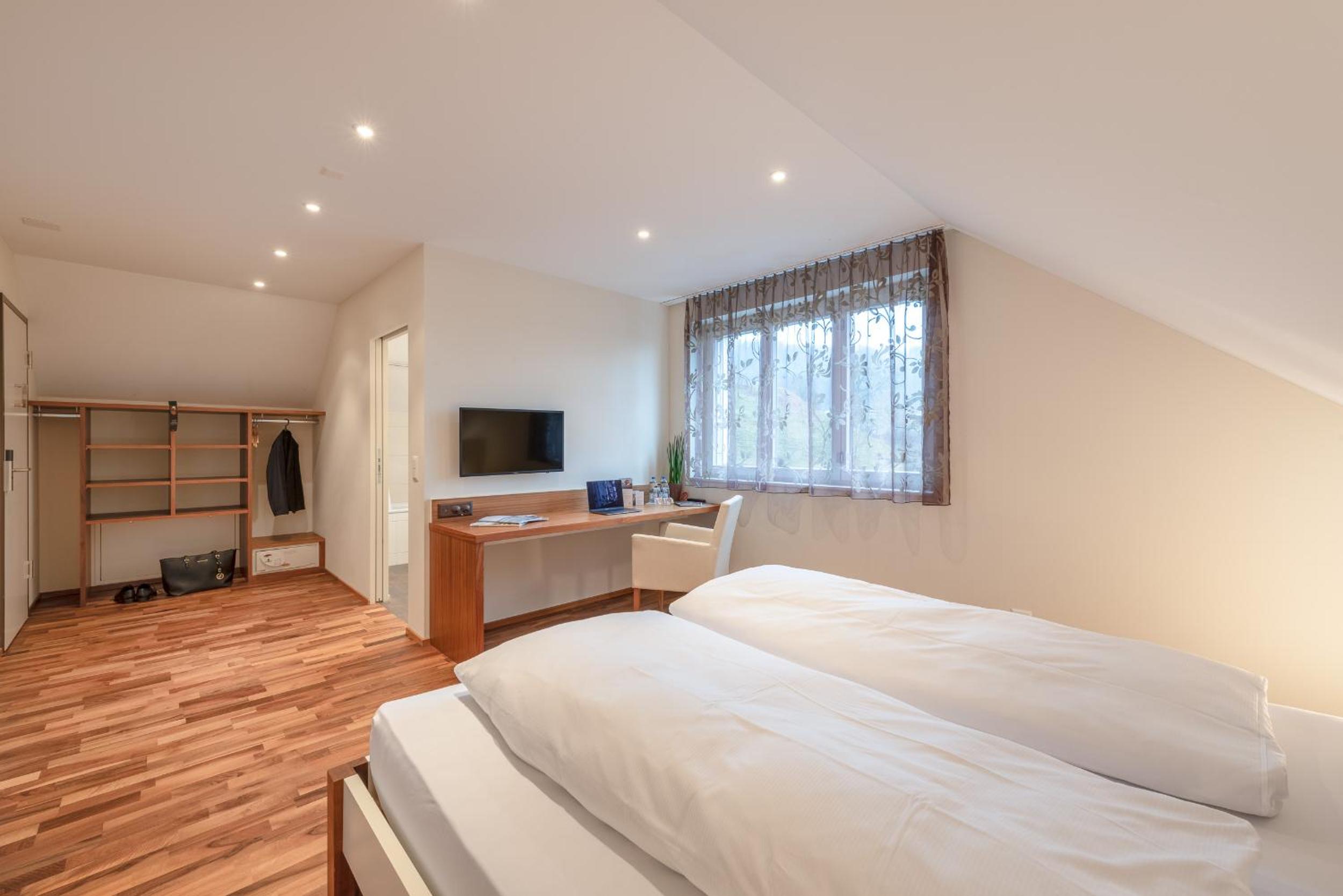 Double Room Standard photo 2